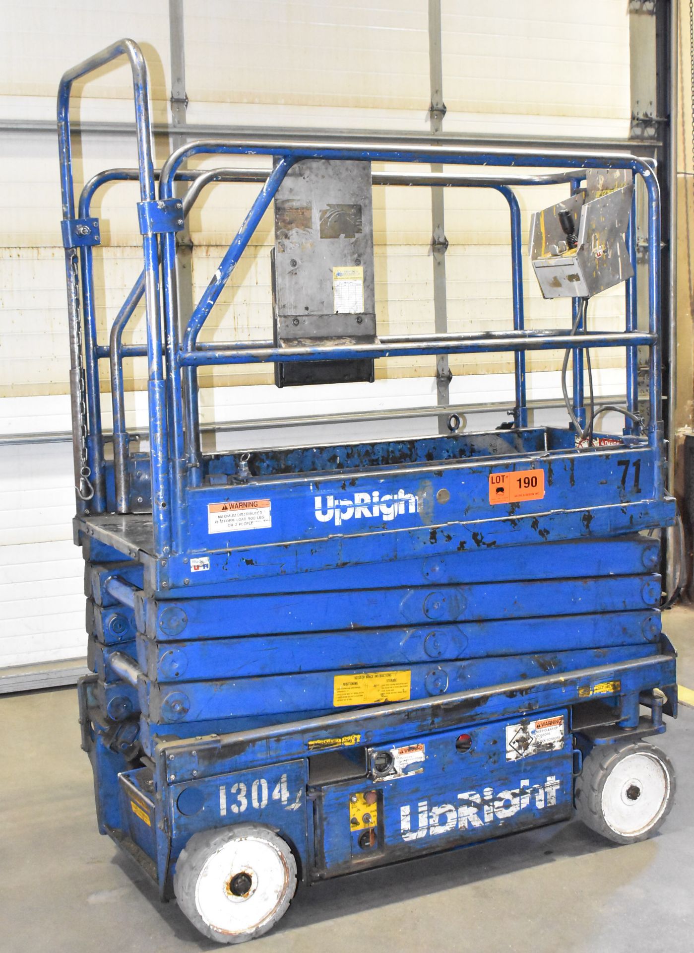 UPRIGHT MX19 65700-000 24V ELECTRIC SCISSOR LIFT WITH 500 LB. CAPACITY, 22.5"X98.5" PLATFORM, 19' - Image 2 of 11