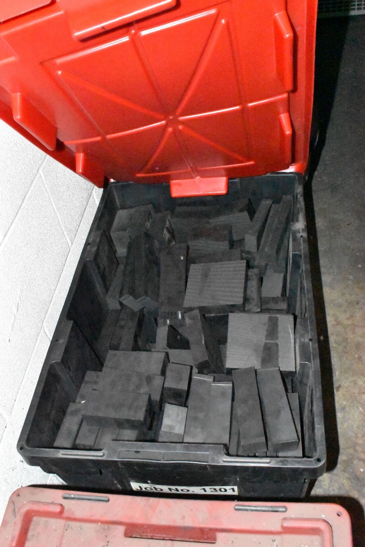 LOT/ (5) TOTES WITH CONTENTS CONSISTING OF CARBON BLOCKS - Image 3 of 4