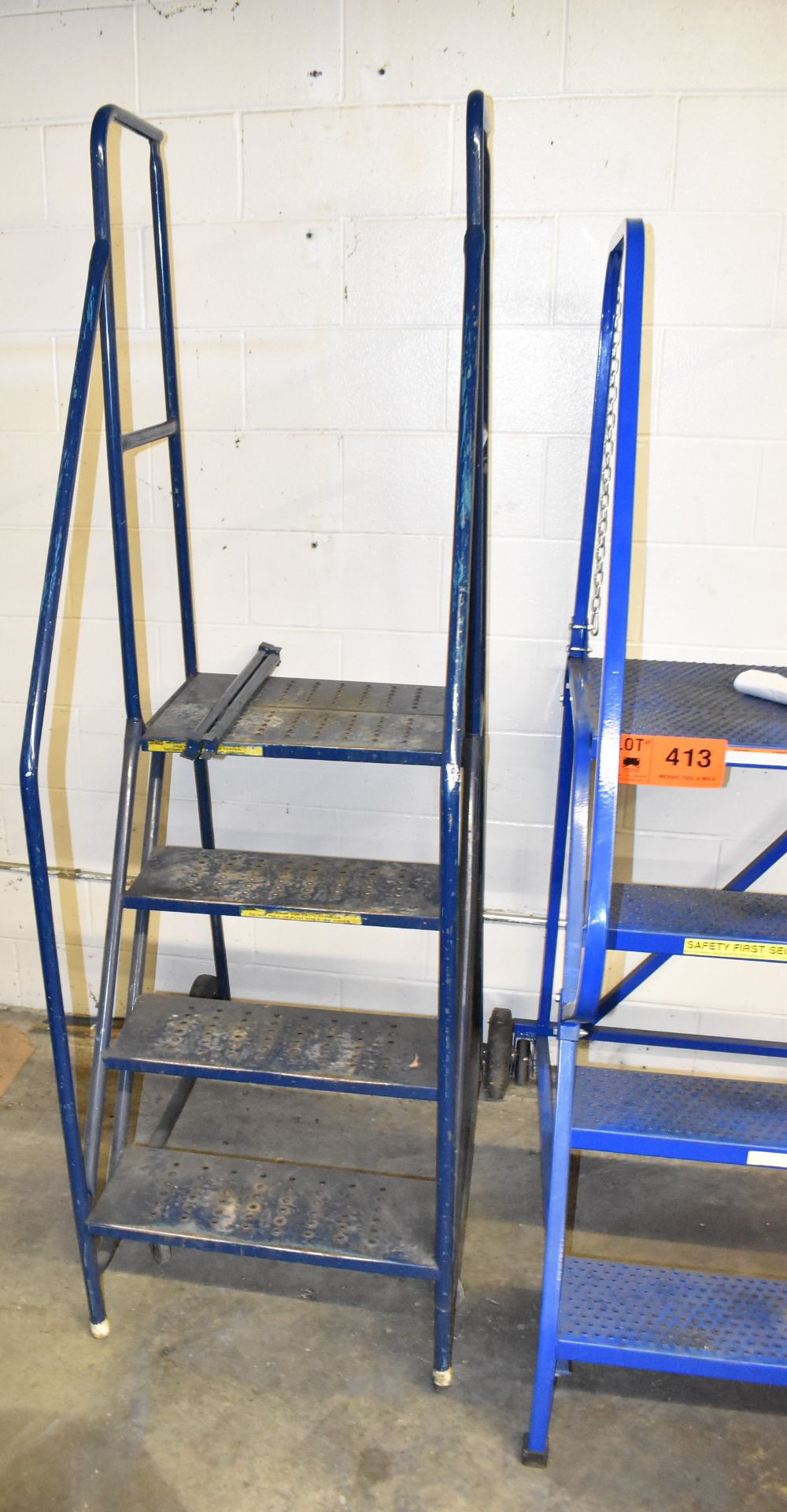 LOT/ (2) 4-STEP ROLLING SHOP LADDERS - Image 3 of 3