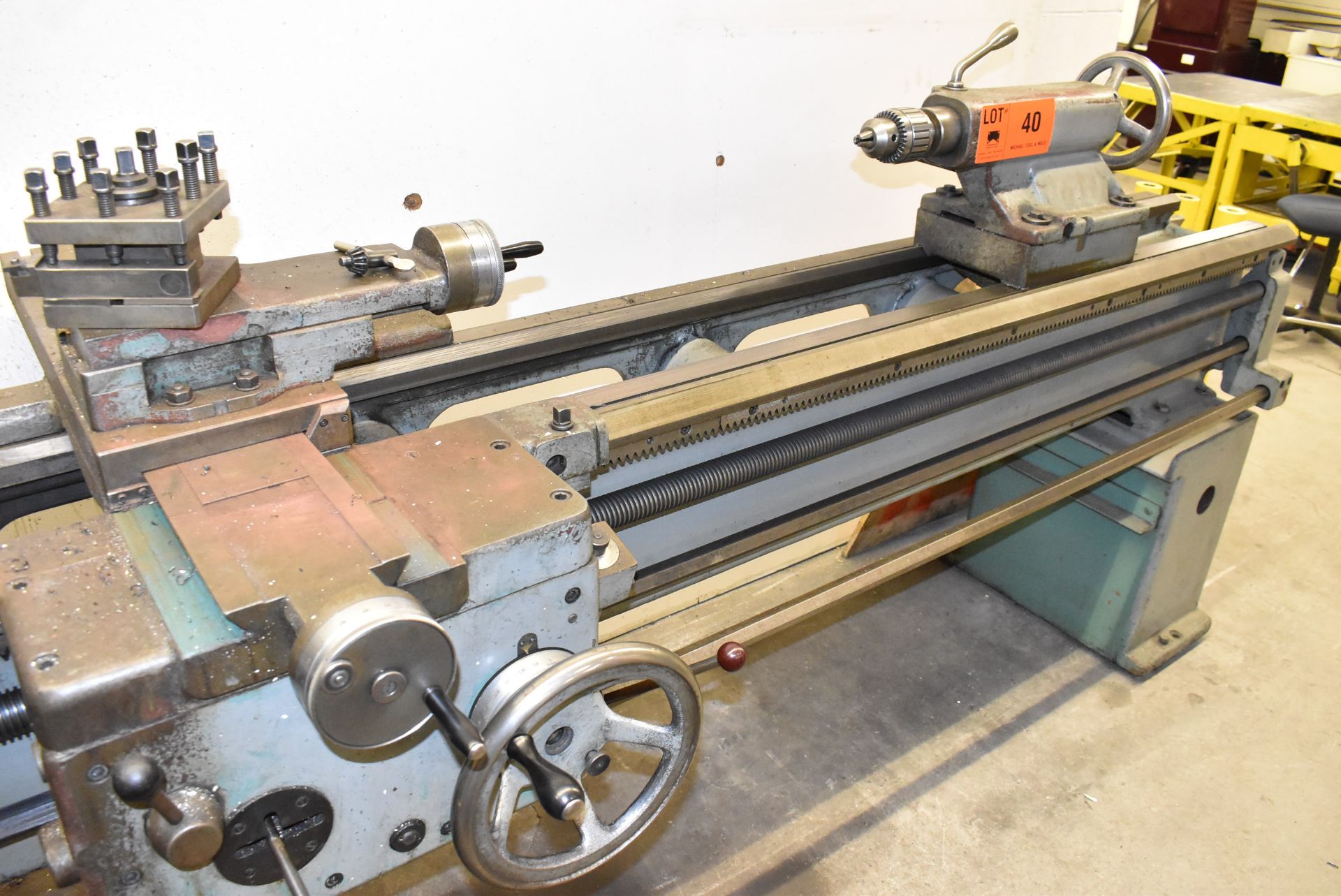 TOS SN 45B GAP BED ENGINE LATHE WITH 17.72" SWING OVER BED, 79.37" BETWEEN CENTERS, 2" SPINDLE BORE, - Image 9 of 13