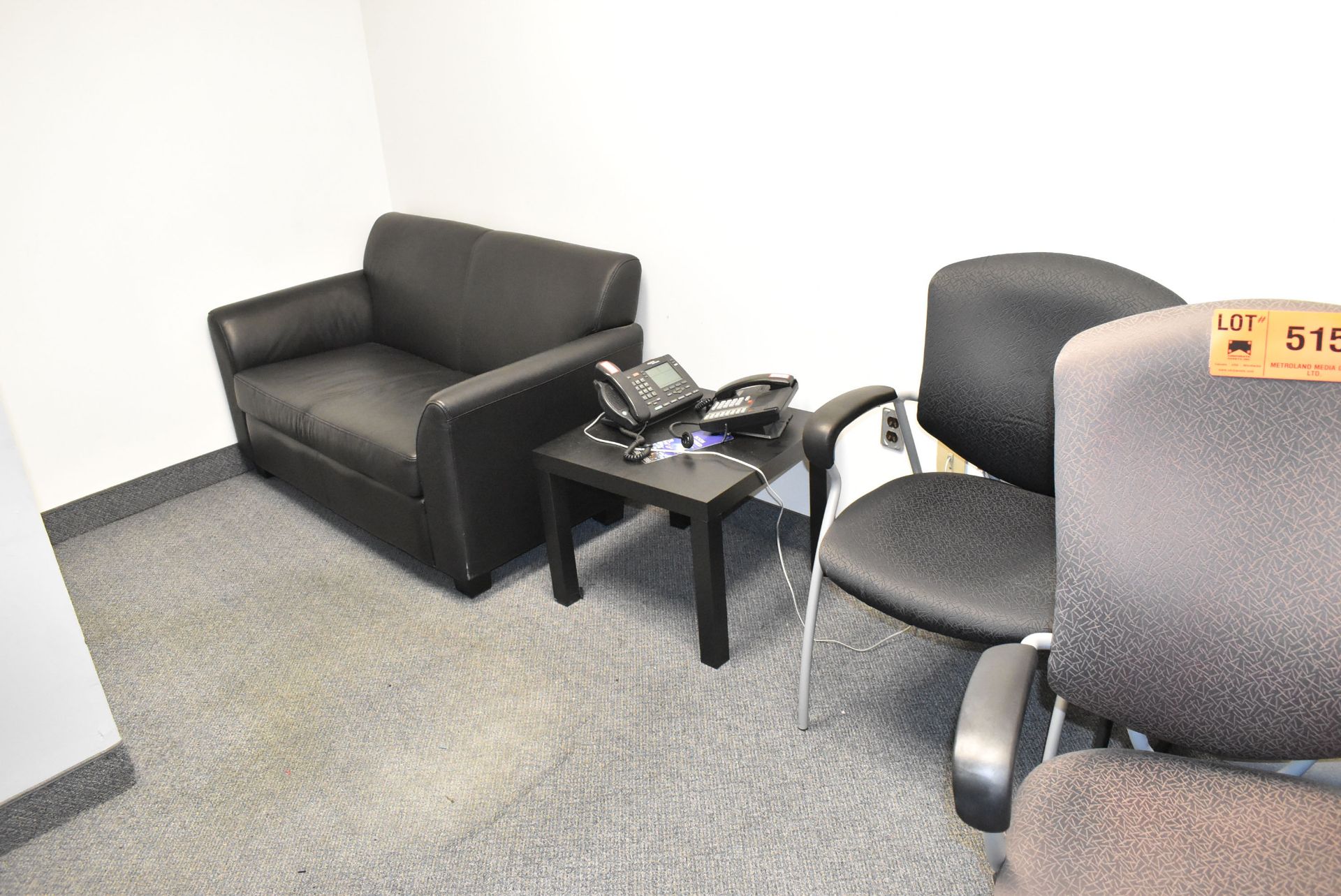 LOT/ CONTENTS OF ROOM CONSISTING OF COUCH, ARMCHAIR, END TABLE, OFFICE CHAIR & (7) RECEPTION CHAIRS - Image 2 of 3