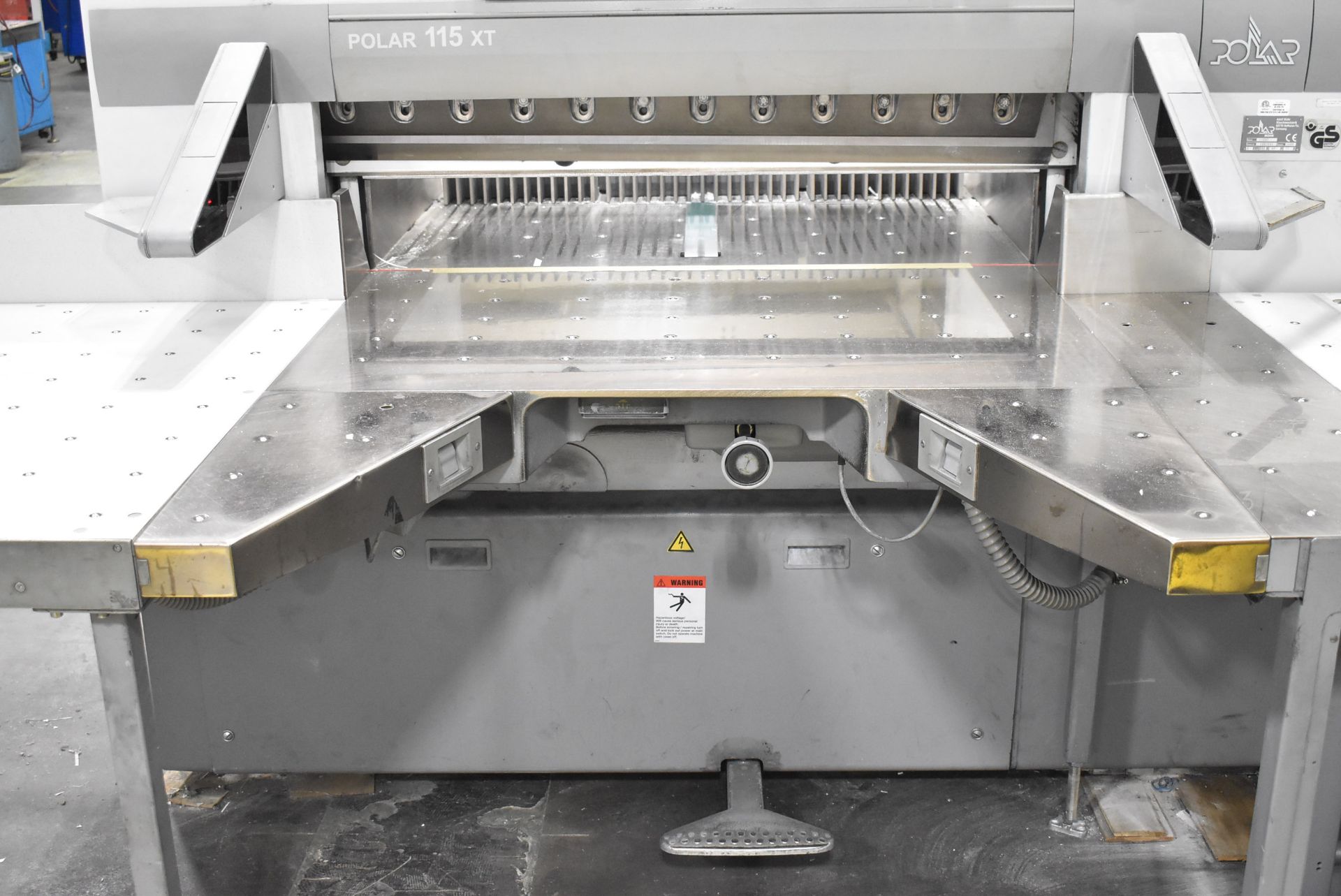 POLAR MOHR (2005) 115XT 45" PAPER CUTTING GUILLOTINE WITH TOUCH SCREEN CONTROL, 6.5" STACK HEIGHT, - Image 2 of 7