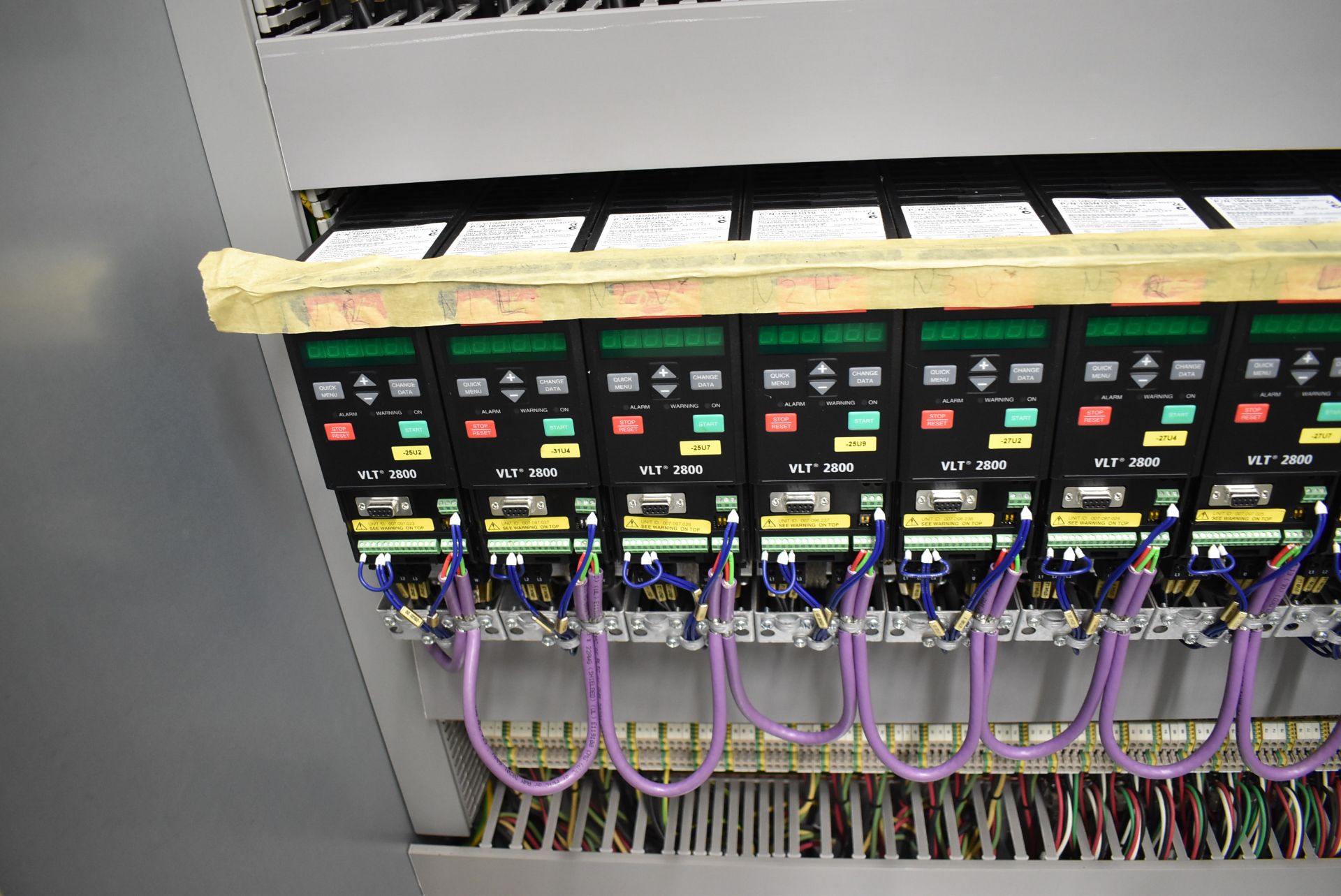 TRICON CONTROL CABINET WITH 3X480V+PE RATED VOLTAGE, 60HZ, 34A TOTAL FLA (CI) (DELAYED DELIVERY) [ - Image 30 of 41