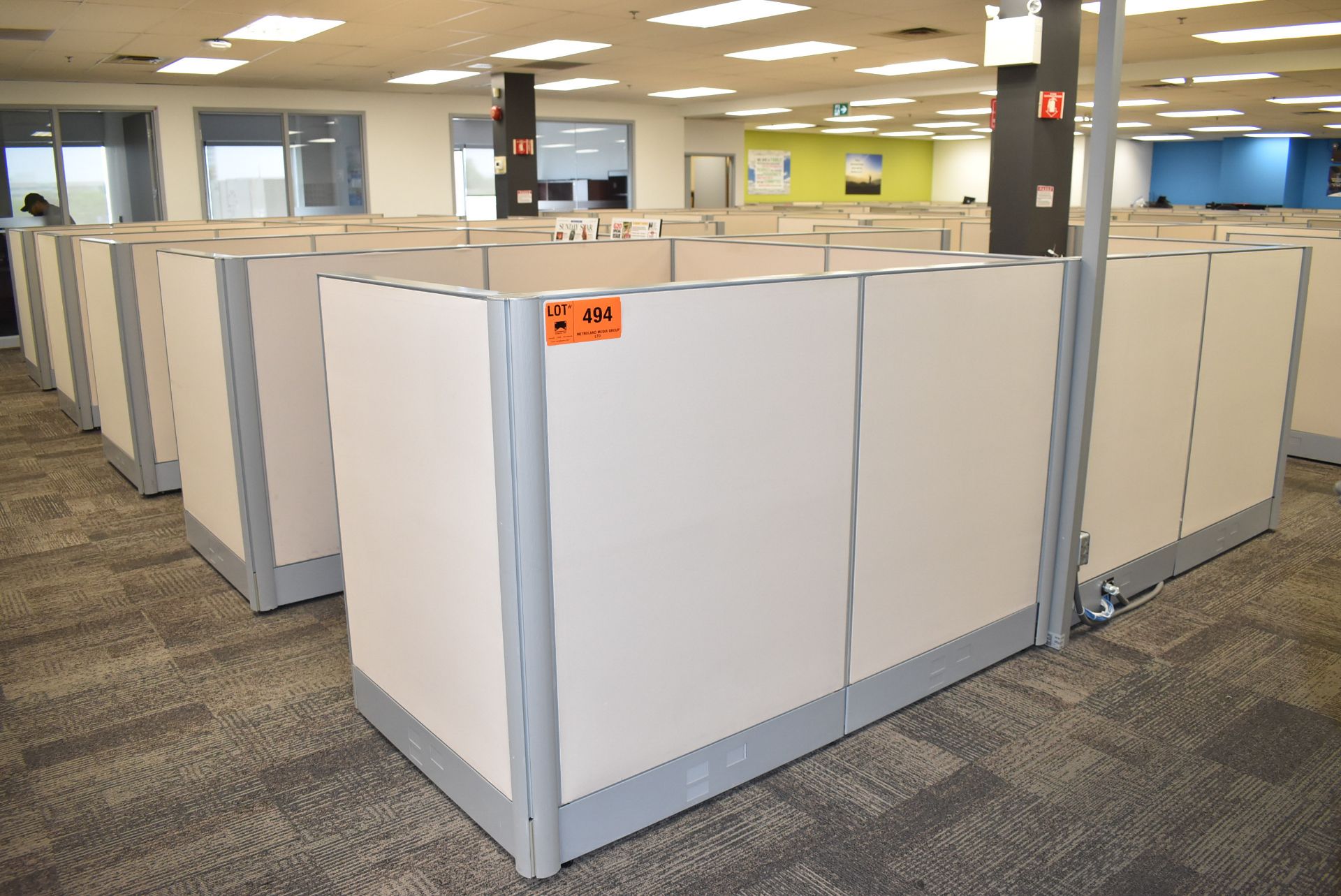 LOT/ (10) CUBICLE WORKSTATIONS WITH ASSOCIATED OFFICE CHAIRS & FILE CABINETS