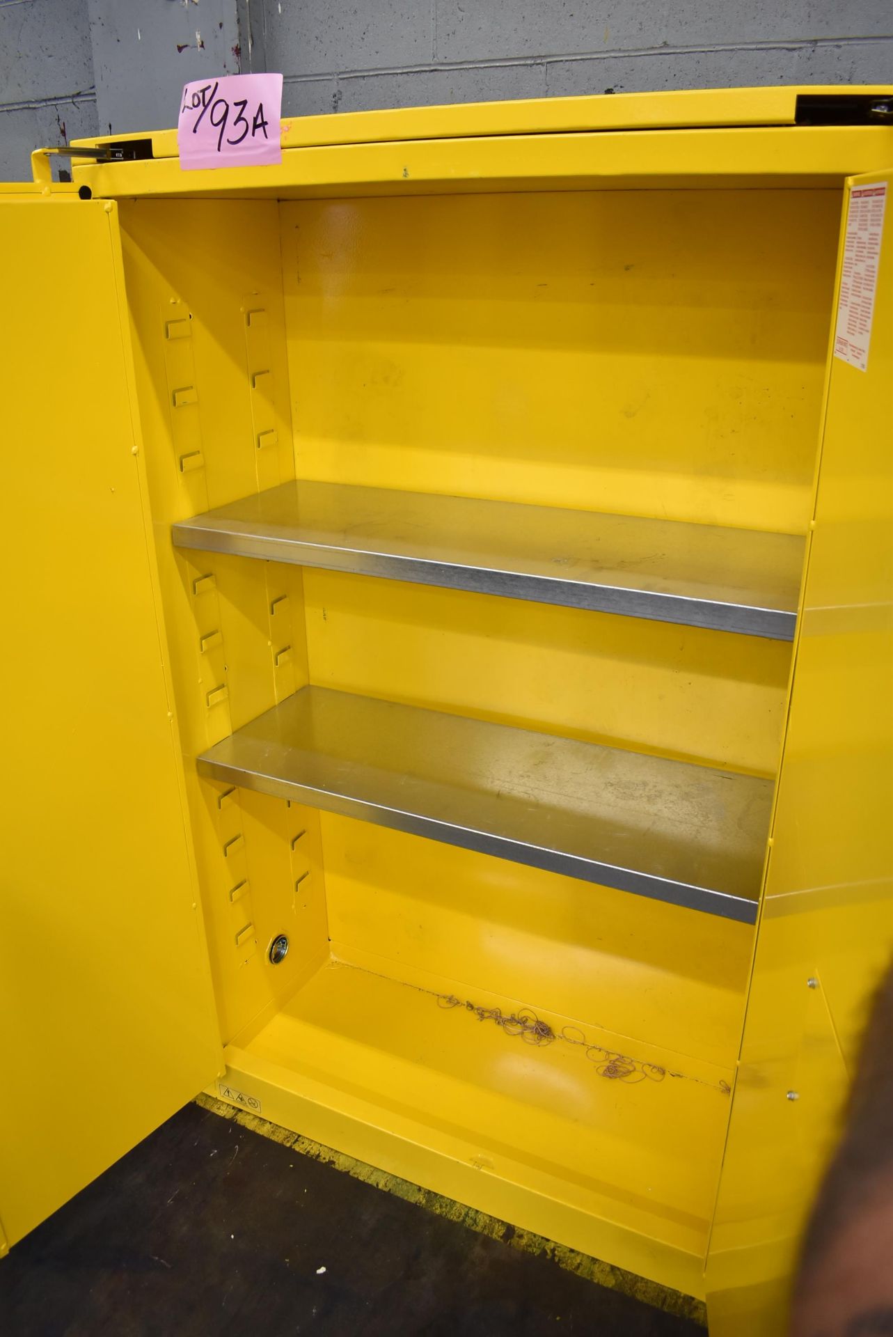 ULINE VERTICAL FIRE PROOF CABINET - Image 3 of 4