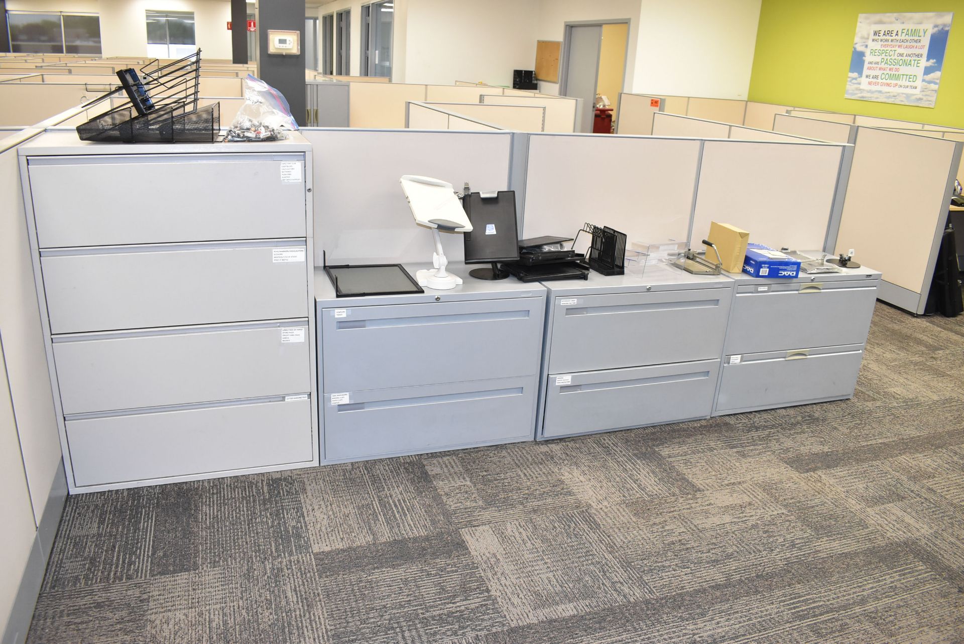 LOT/ (6) CUBICLE WORKSTATIONS WITH ASSOCIATED OFFICE CHAIRS & FILE CABINETS - Image 9 of 9