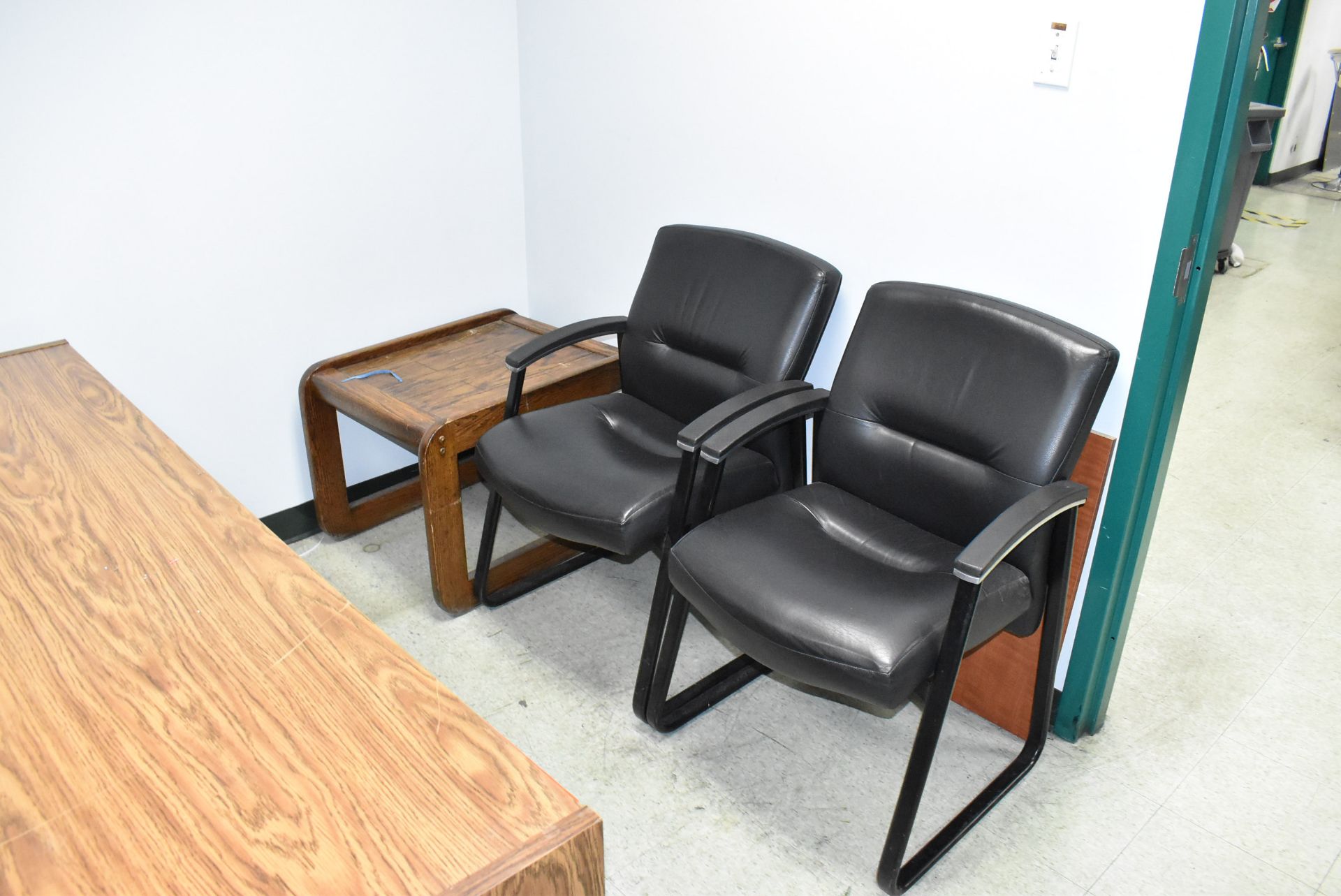 LOT/ CONTENTS OF OFFICE CONSISTING OF DESK WITH OFFICE CHAIR, CREDENZA, FILE/STORAGE CABINET, (2) - Image 3 of 3
