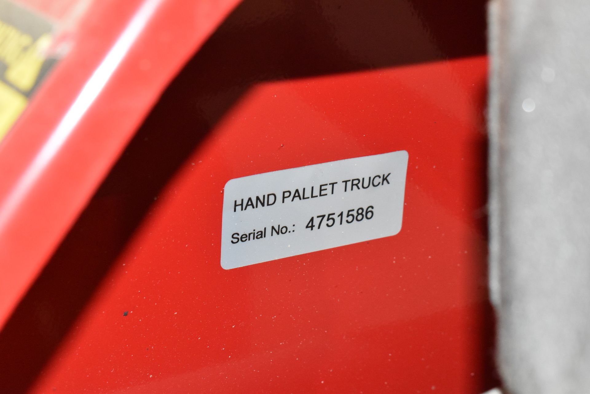 5,500 LB CAPACITY HYDRAULIC PALLET TRUCK, S/N 4751586 - Image 2 of 2