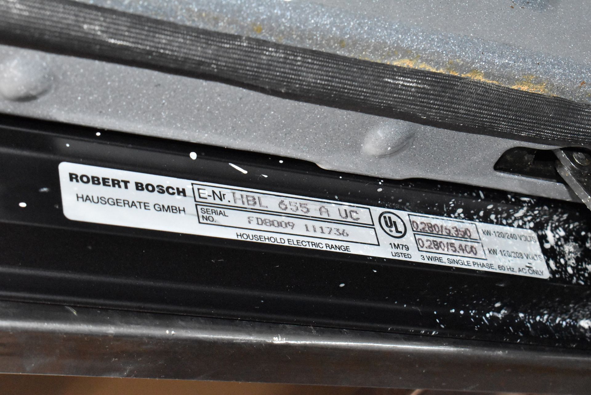 BOSCH HBL 655 A UC ELECTRIC OVEN, S/N FD8009 111736 [RIGGING FEES FOR LOT #127 - $50 CAD PLUS - Image 3 of 4