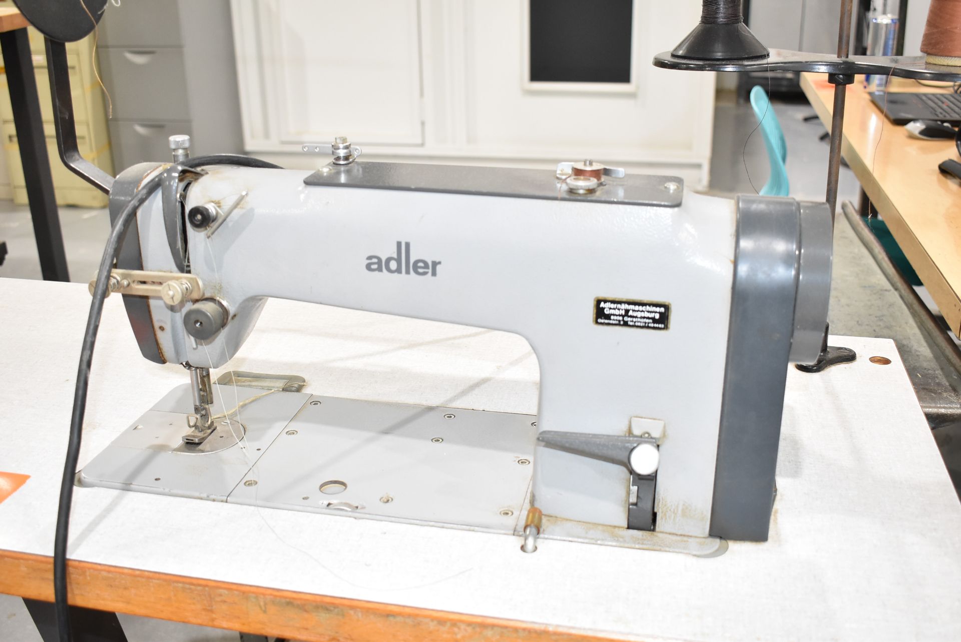 ADLER 396-DT121 SEWING MACHINE WITH TABLE, S/N N/A [RIGGING FEES FOR LOT #184 - $75 CAD PLUS - Image 2 of 3