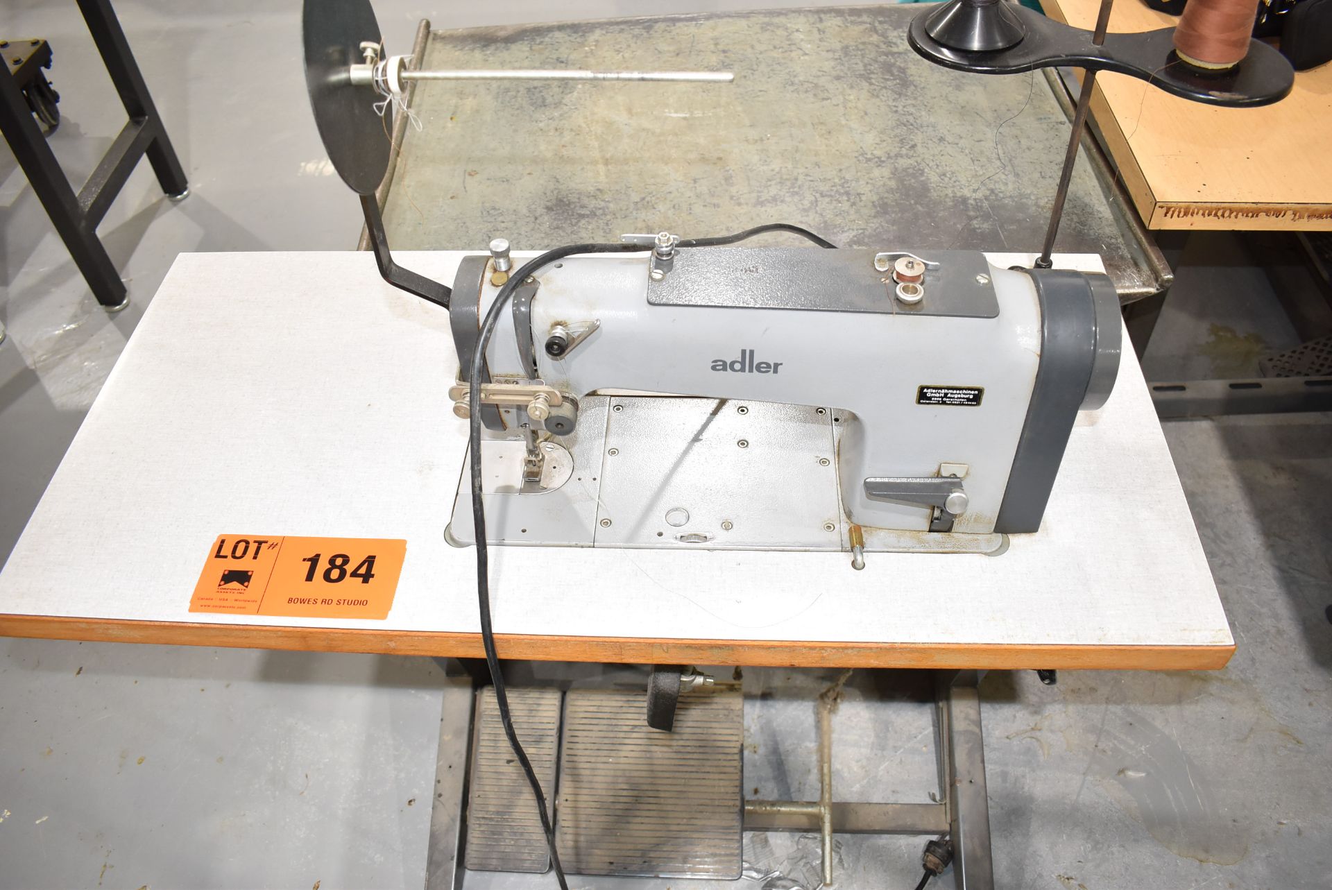 ADLER 396-DT121 SEWING MACHINE WITH TABLE, S/N N/A [RIGGING FEES FOR LOT #184 - $75 CAD PLUS