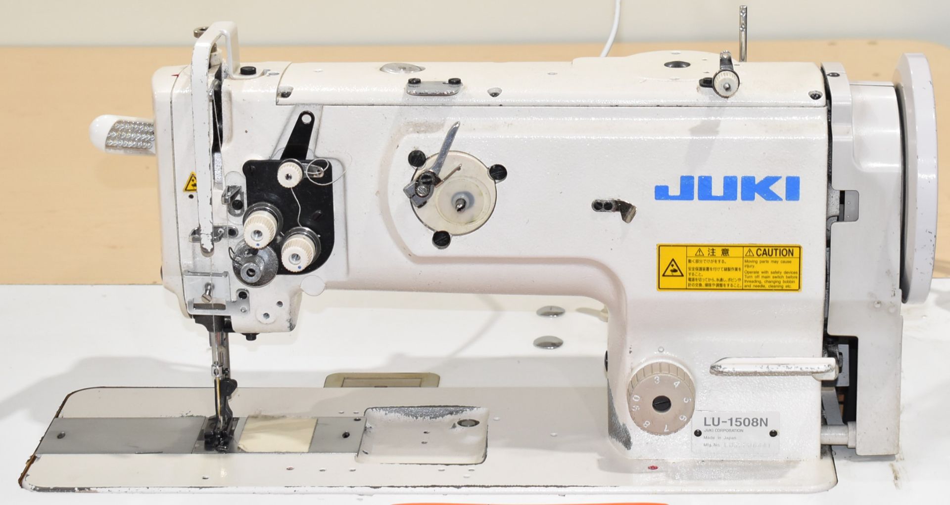 JUKI LU-1508N SEWING MACHINE WITH TABLE, S/N LU0FF06441 [RIGGING FEES FOR LOT #174 - $75 CAD PLUS - Image 2 of 3