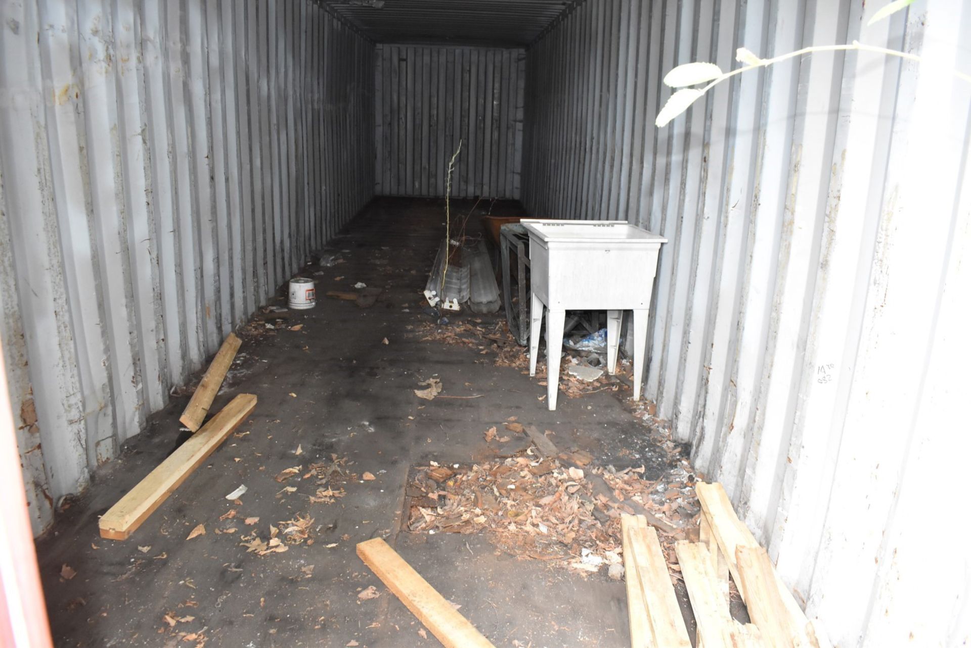 40' STORAGE CONTAINER - Image 4 of 8