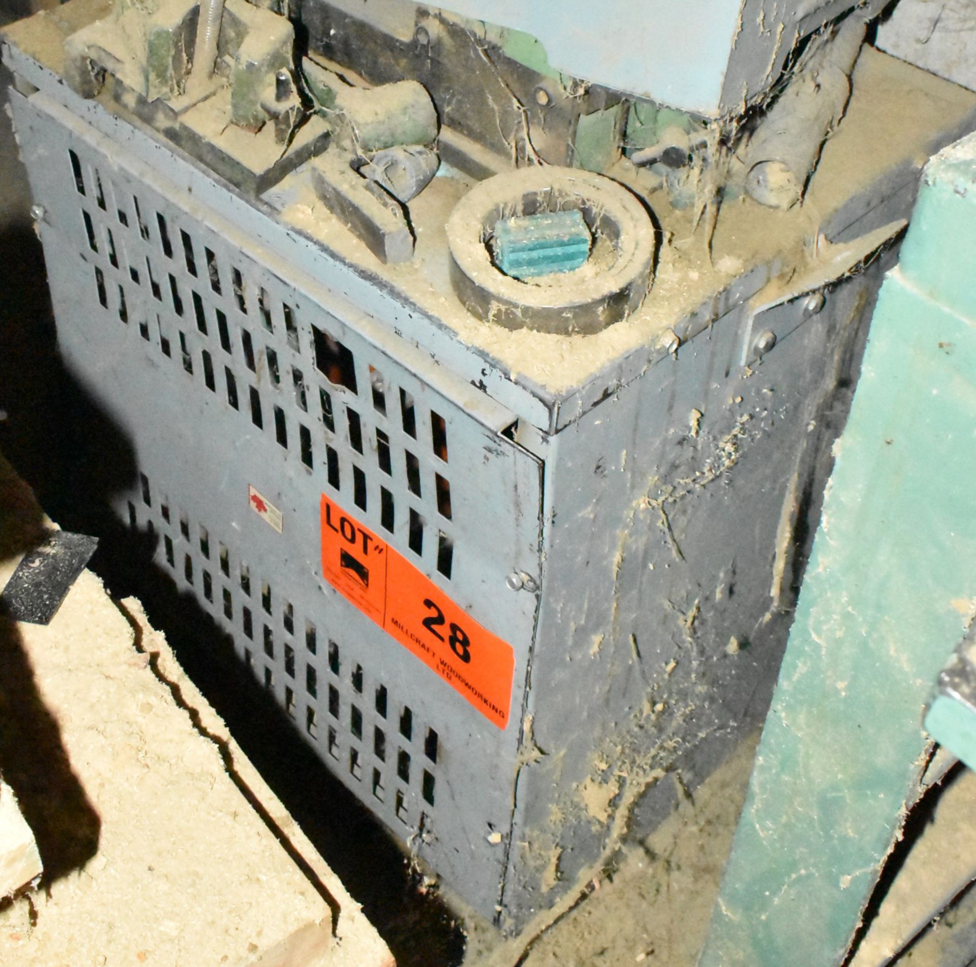 REX MFG R-112JH 112-1/2 KVA TRANSFORMER, 600-480V/3PH/60HZ, S/N E-098 (CI) (NOT IN SERVICE)