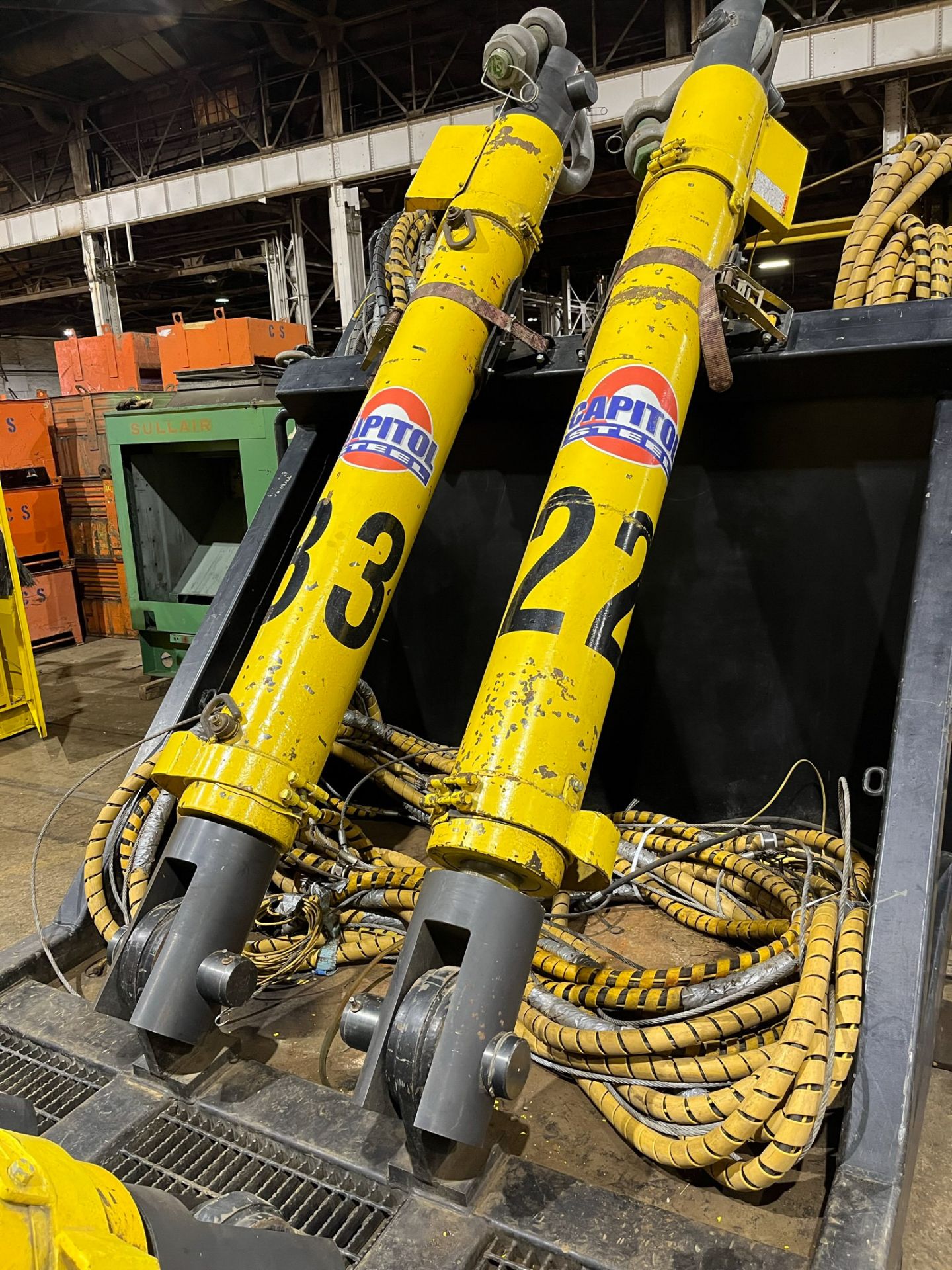 ENERPAC SYNCHRONOUS HOIST SYSTEM WITH STORAGE/SHIPPING CADDY; (4) 100 TON CAPACITY CYLINDERS - Image 32 of 46