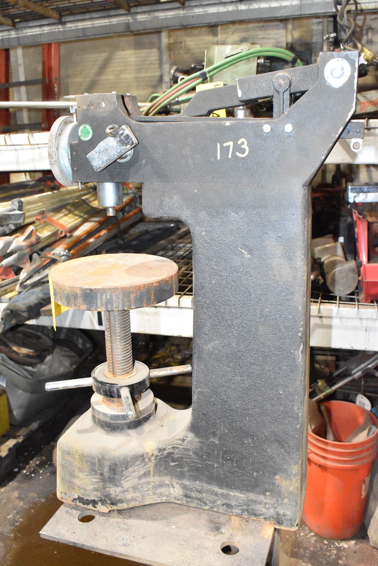 MFG. UNKNOWN ROCKWELL-TYPE DIAL HARDNESS TESTER WITH STAND, S/N: N/A [RIGGING FEES FOR LOT #486 - $ - Image 3 of 4