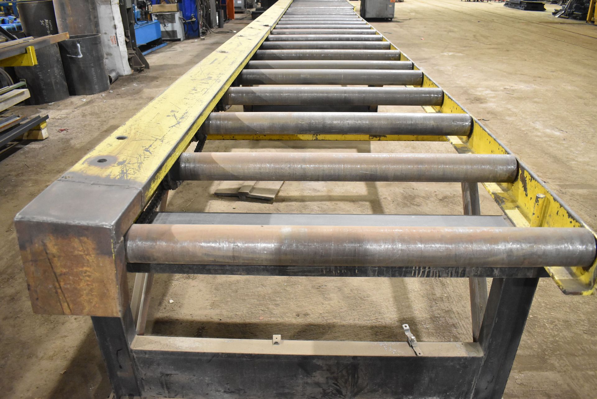 600" POWER ROLLER INFEED CONVEYOR (CI) [RIGGING FEES FOR LOT #219 - $450 USD PLUS APPLICABLE TAXES] - Image 2 of 3