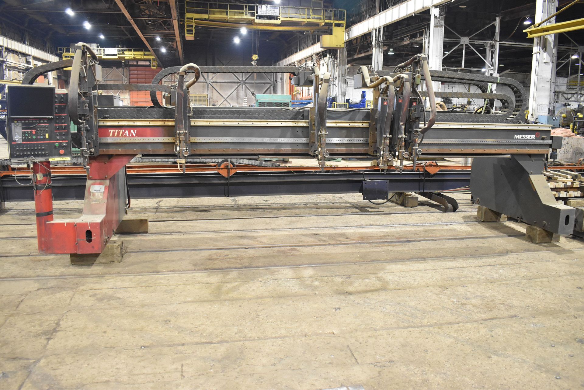 MESSER TITAN CNC OXY-FUEL BURNING TABLE GANTRY WITH MESSER NAVIGATOR CNC CONTROL, 196" BETWEEN