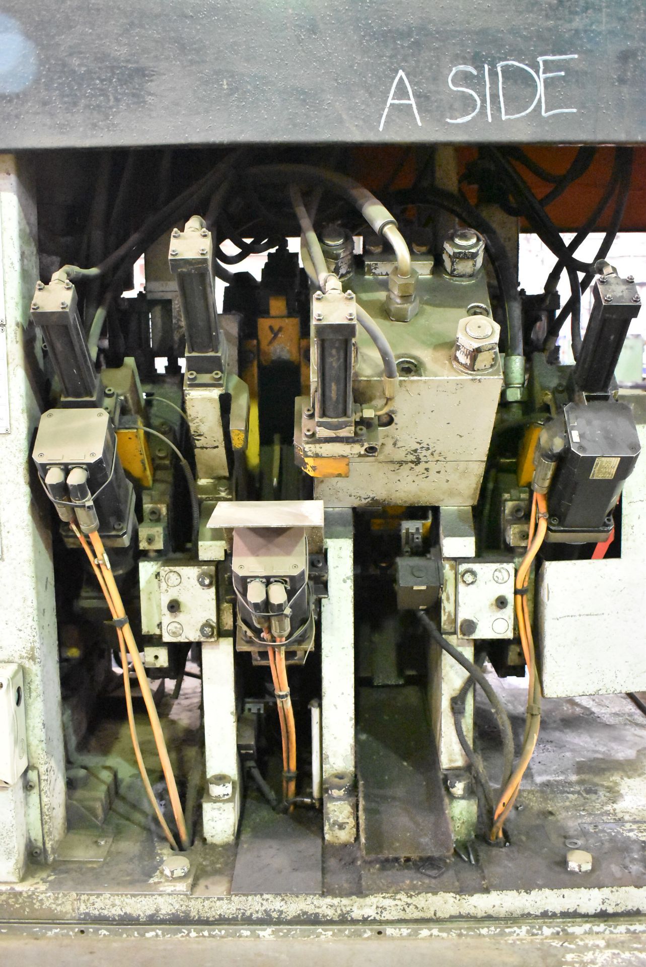 FICEP (2003) A152 CNC STRUCTURAL ANGLE PUNCH & SHEAR LINE WITH 6"X6"X5/8" CAPACITY, 1.25" MAX. PUNCH - Image 3 of 7