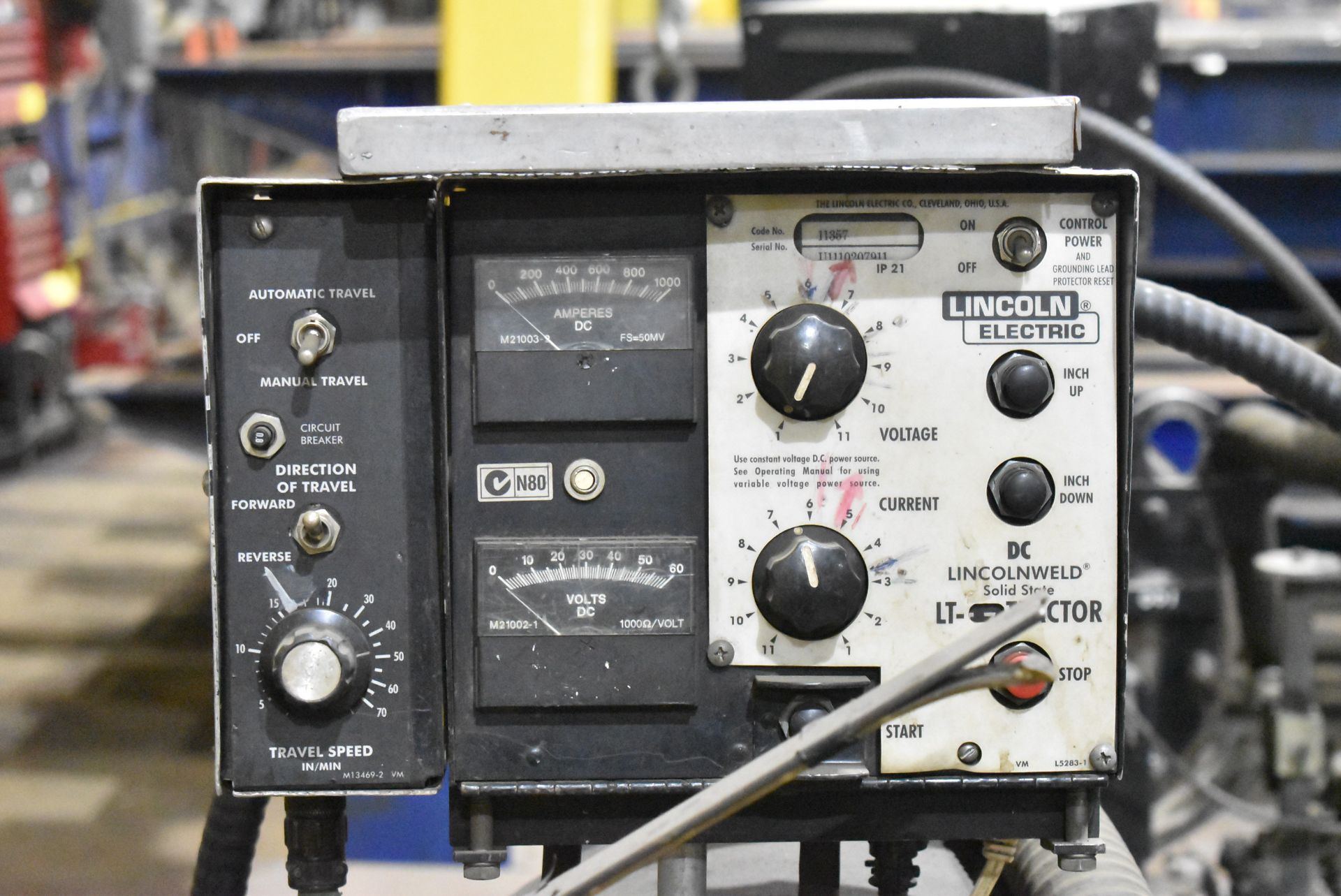 LINCOLN ELECTRIC DC LINCOLNWELD LT-TRACTOR SUB-ARC WELDER WITH CABLES, GUN & WELD ENGINEERING XP-3 - Image 2 of 5