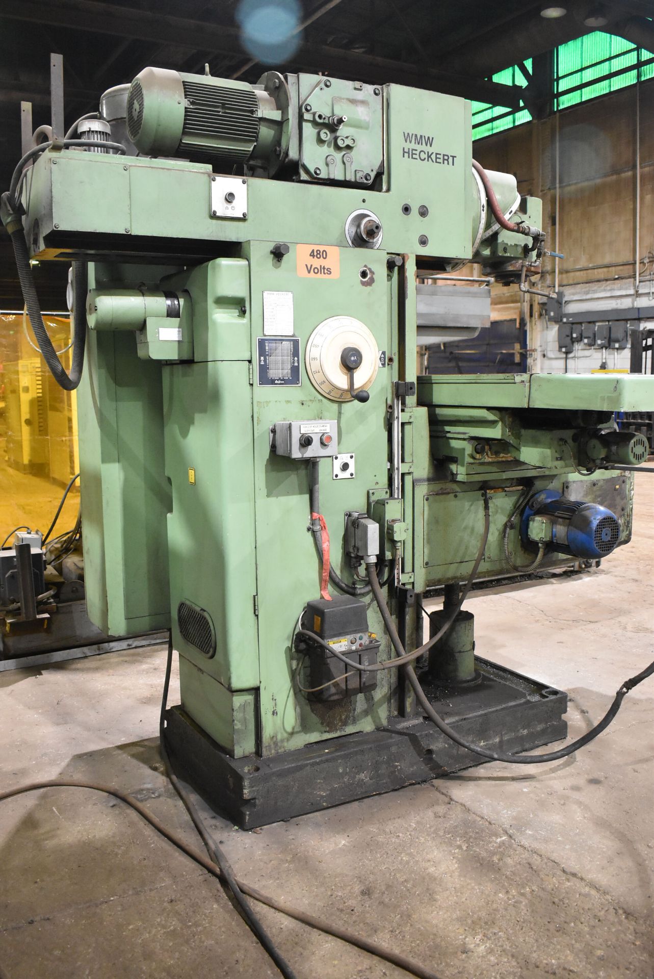 WMW HECKERT FU450X1800 APUG UNIVERSAL MILLING MACHINE WITH 20"X70" TABLE, SPEEDS TO 2240 RPM, 50 - Image 5 of 9