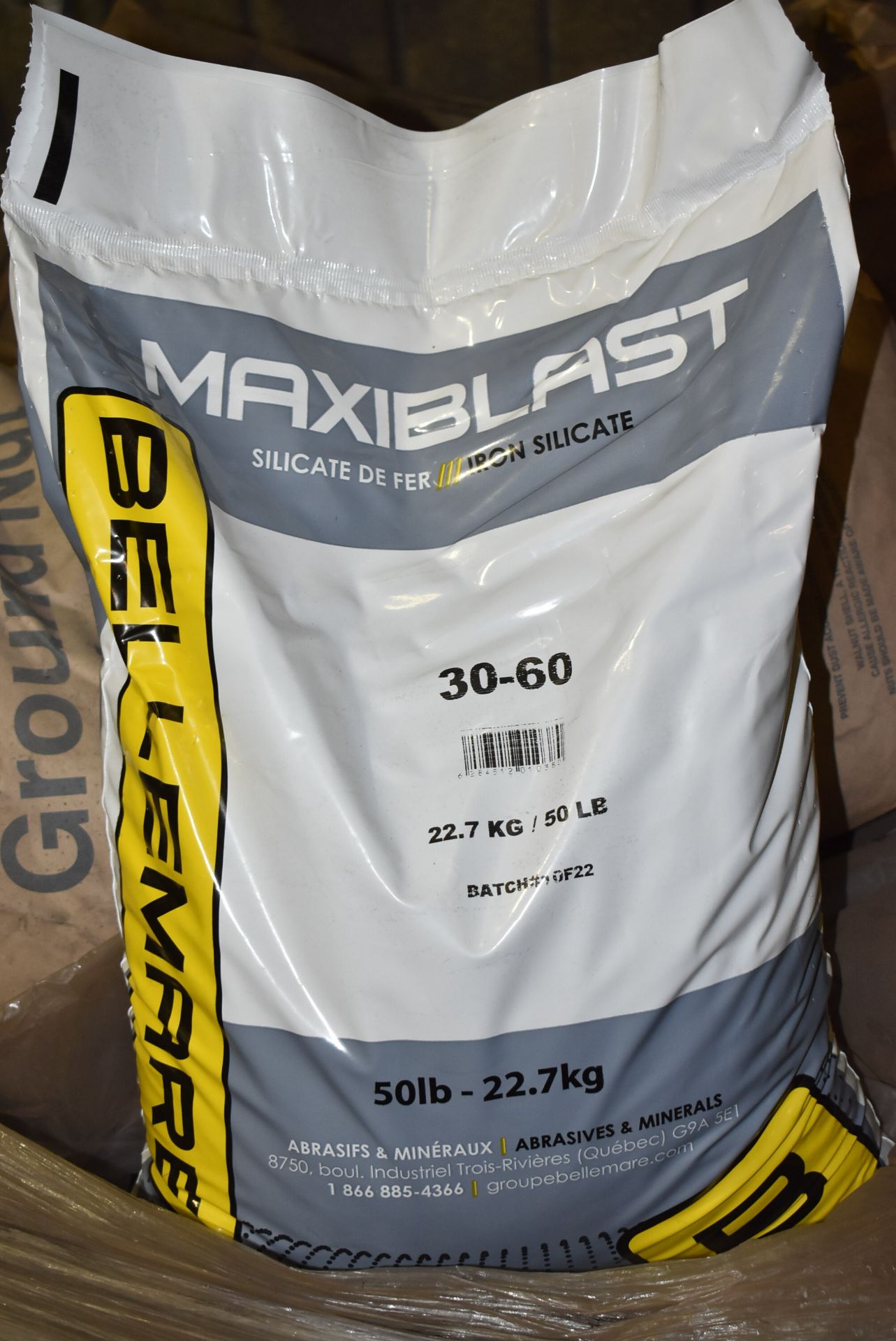 LOT/ SKID OF BELLEMARE MAXI BLAST 30-60 SAND BLASTING MEDIA [RIGGING FEES FOR LOT #1644 - $30 USD - Image 3 of 3