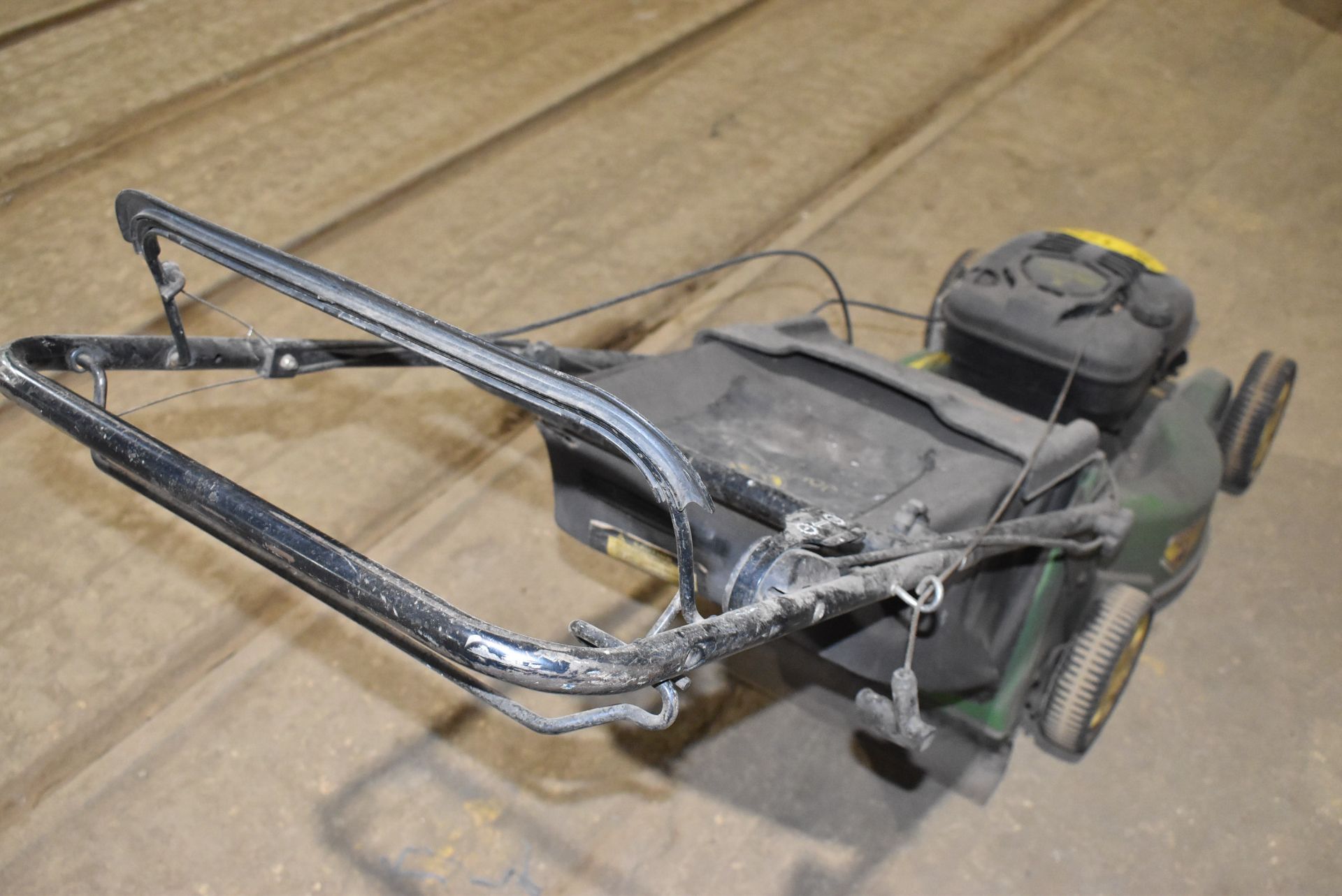 JOHN DEERE GAS POWERED LAWN MOWER [RIGGING FEES FOR LOT #1757 - $30 USD PLUS APPLICABLE TAXES] - Image 5 of 5