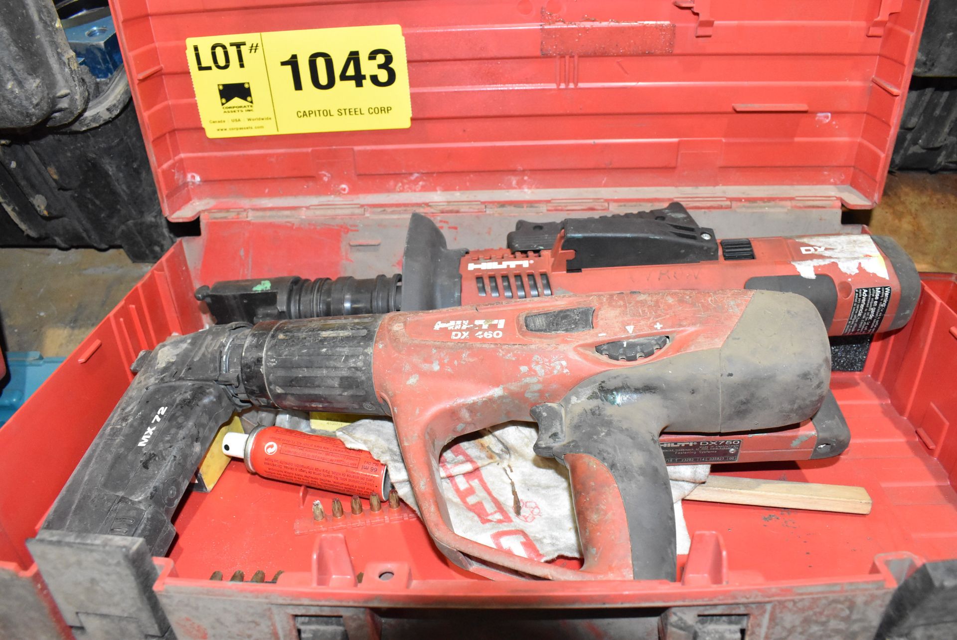LOT/ HILTI DX460 FULLY AUTOMATIC POWER-ACTUATED FASTENING TOOL WITH HILTI MX72 NAIL MAGAZINE & HILTI