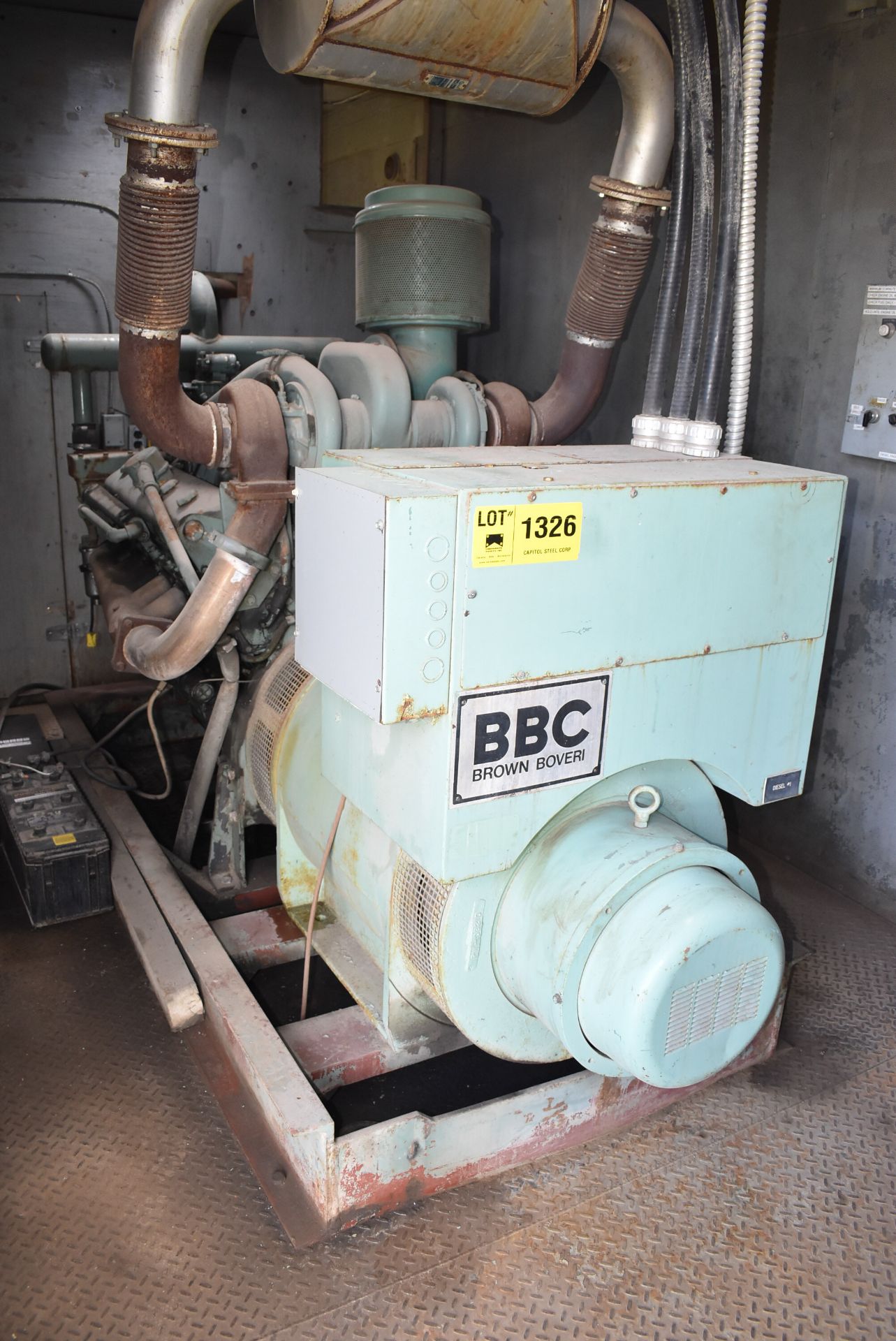 BBC BROWN BOVERI 523R 375 KVA SKID-MOUNTED SYNCHRONOUS DIESEL GENERATOR WITH DETROIT DIESEL