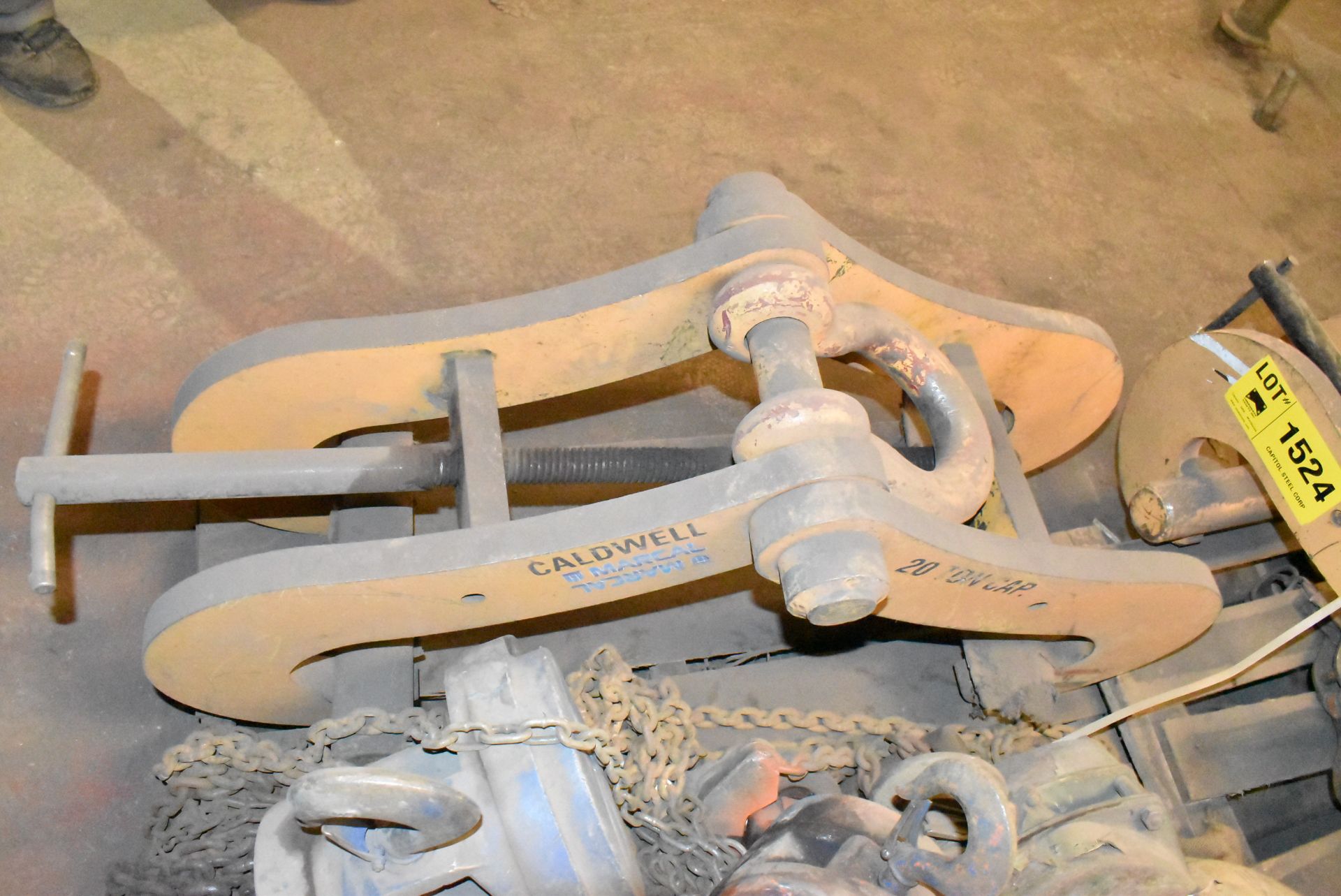 CALDWELL 20 TON CAPACITY BEAM CLAMP [RIGGING FEES FOR LOT #1523 - $30 USD PLUS APPLICABLE TAXES] - Image 3 of 4
