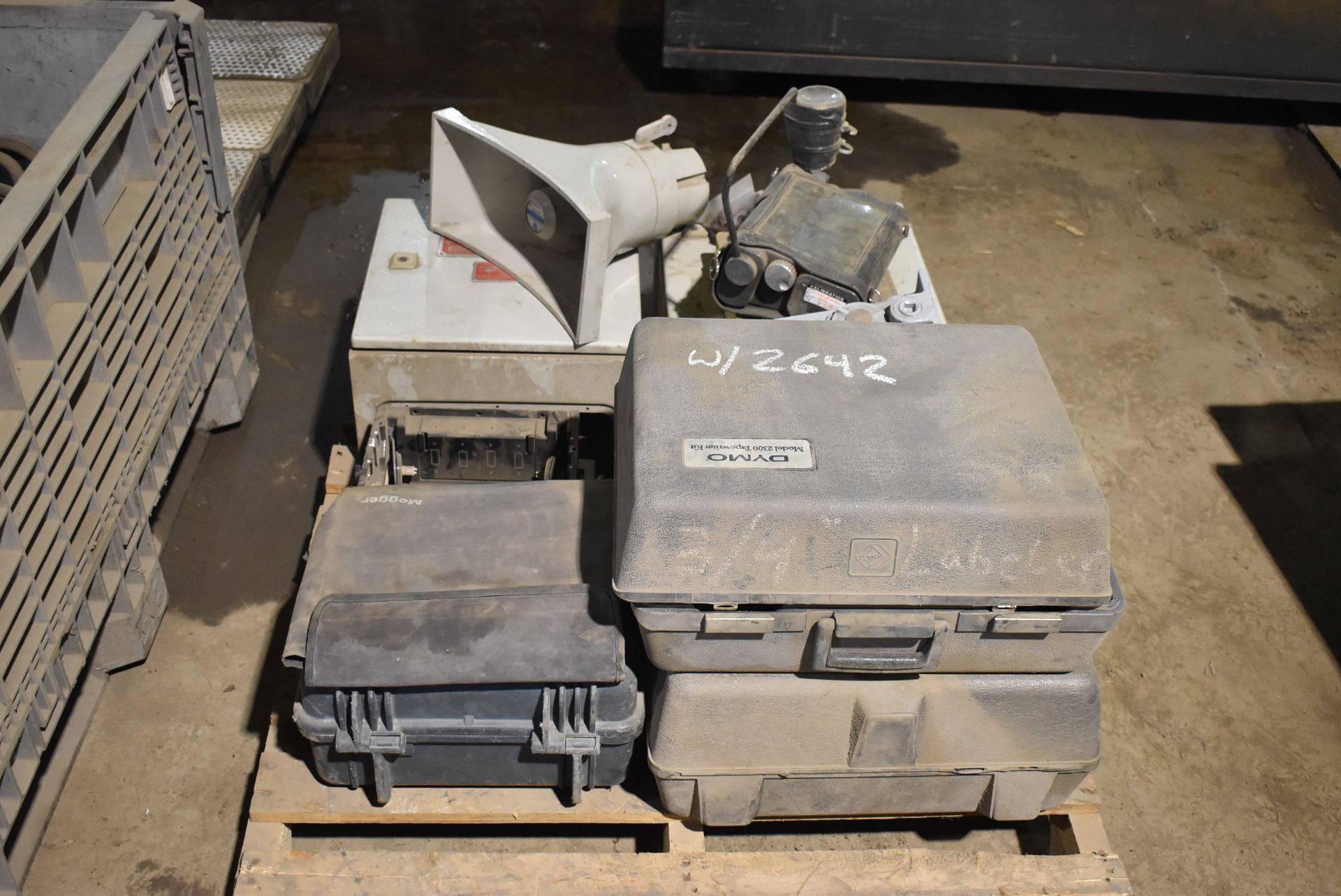 LOT/ (3) SKIDS WITH ELECTRICAL PANELS & BOXES, BREAKER PANEL COVERS, SEALED OVERHEAD LIGHT FIXTURES, - Image 8 of 12