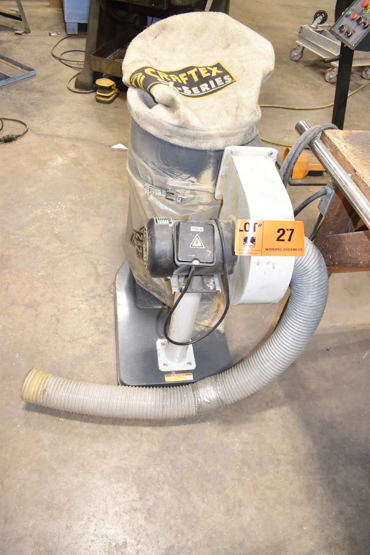 CRAFTEX CX-SERIES CX404 BAG TYPE DUST COLLECTOR S/N SY002589 [RIGGING FOR FOR LOT #27 - $25 CAD PLUS