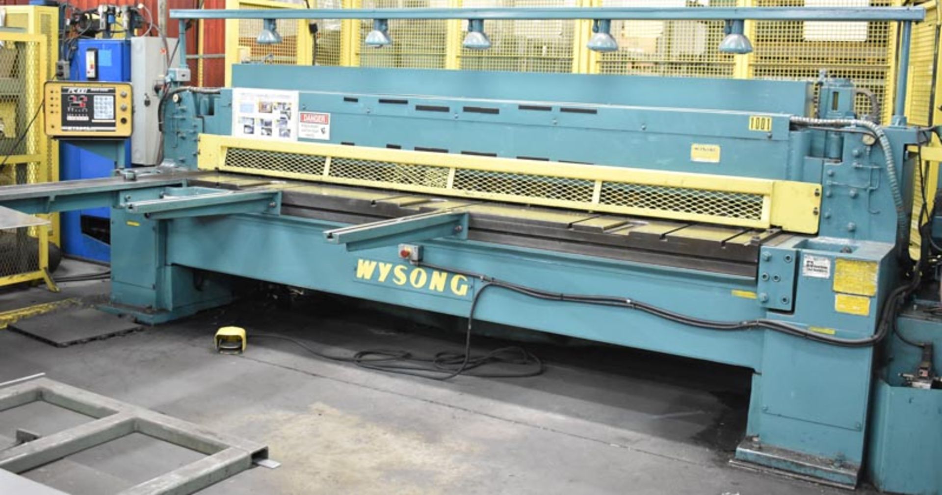 WYSONG 1025 10' MECHANICAL SHEAR WITH 1/4" CAPACITY, WYSONG PC100 CONTROL, STEELTECH MACHINERY