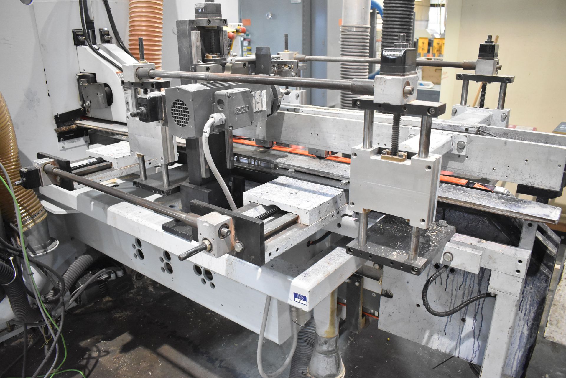 HOMAG (2007) OPTIMAT FPR 525/6/10/PW/W/V CNC 6 SPINDLE DOUBLE END TENONER (CURRENTLY CONFIGURED WITH - Image 6 of 23