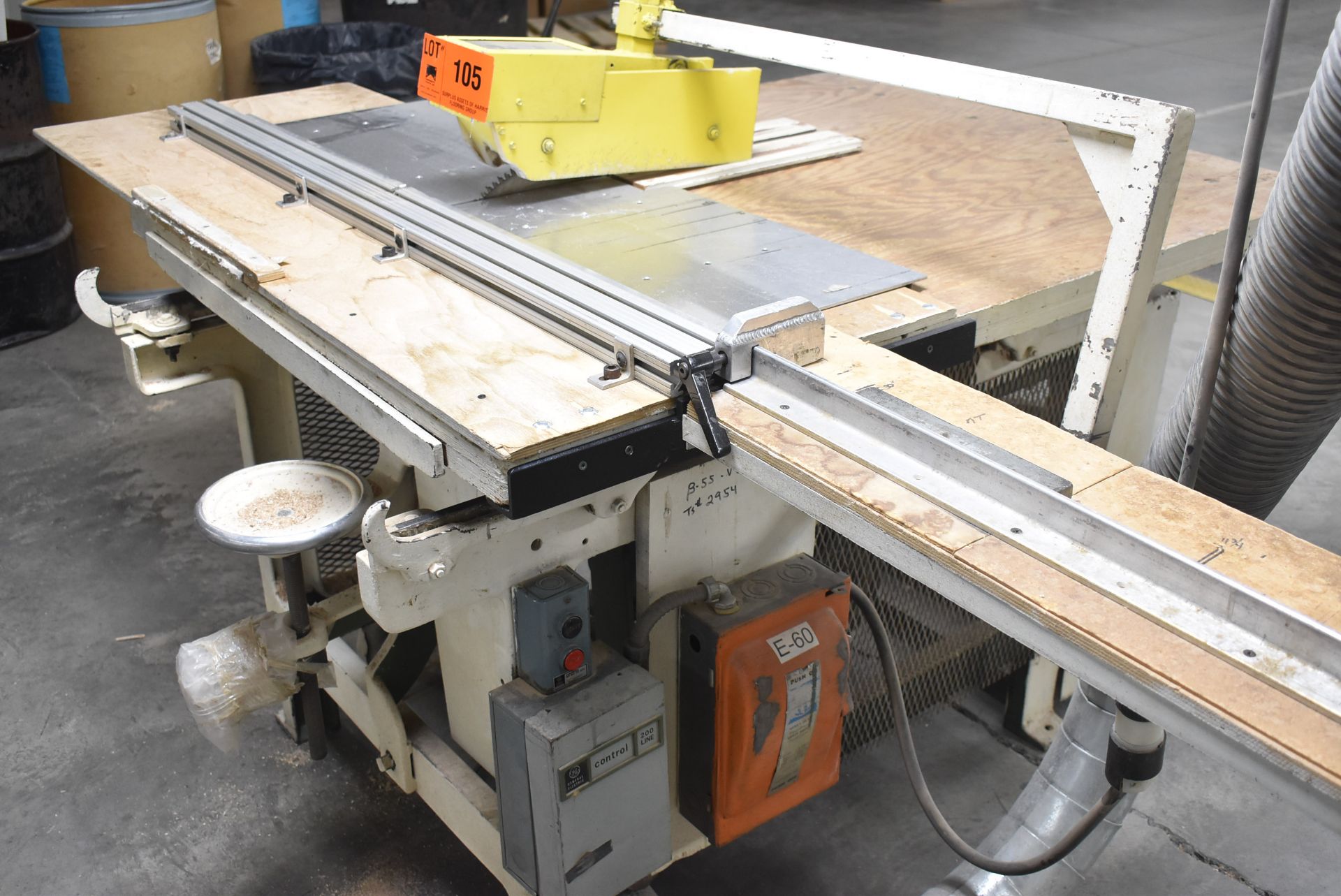 HW BEACH 9021 10" HEAVY DUTY SLIDING TABLE-TYPE RIP SAW, S/N: 2395 (CI) [RIGGING FEE FOR LOT # - Image 3 of 5