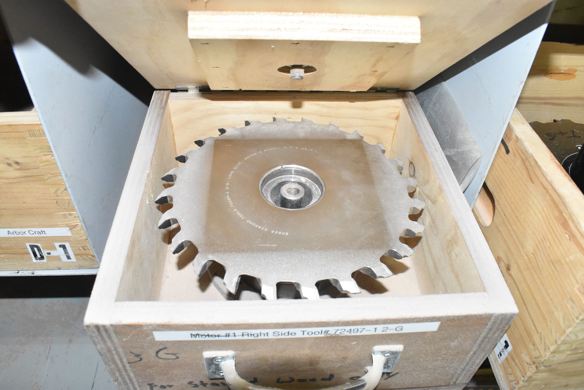 LOT/ HOMAG DOUBLE END TENONER TOOLING [RIGGING FEE FOR LOT #182 - $300 USD PLUS APPLICABLE FEES] - Image 7 of 14