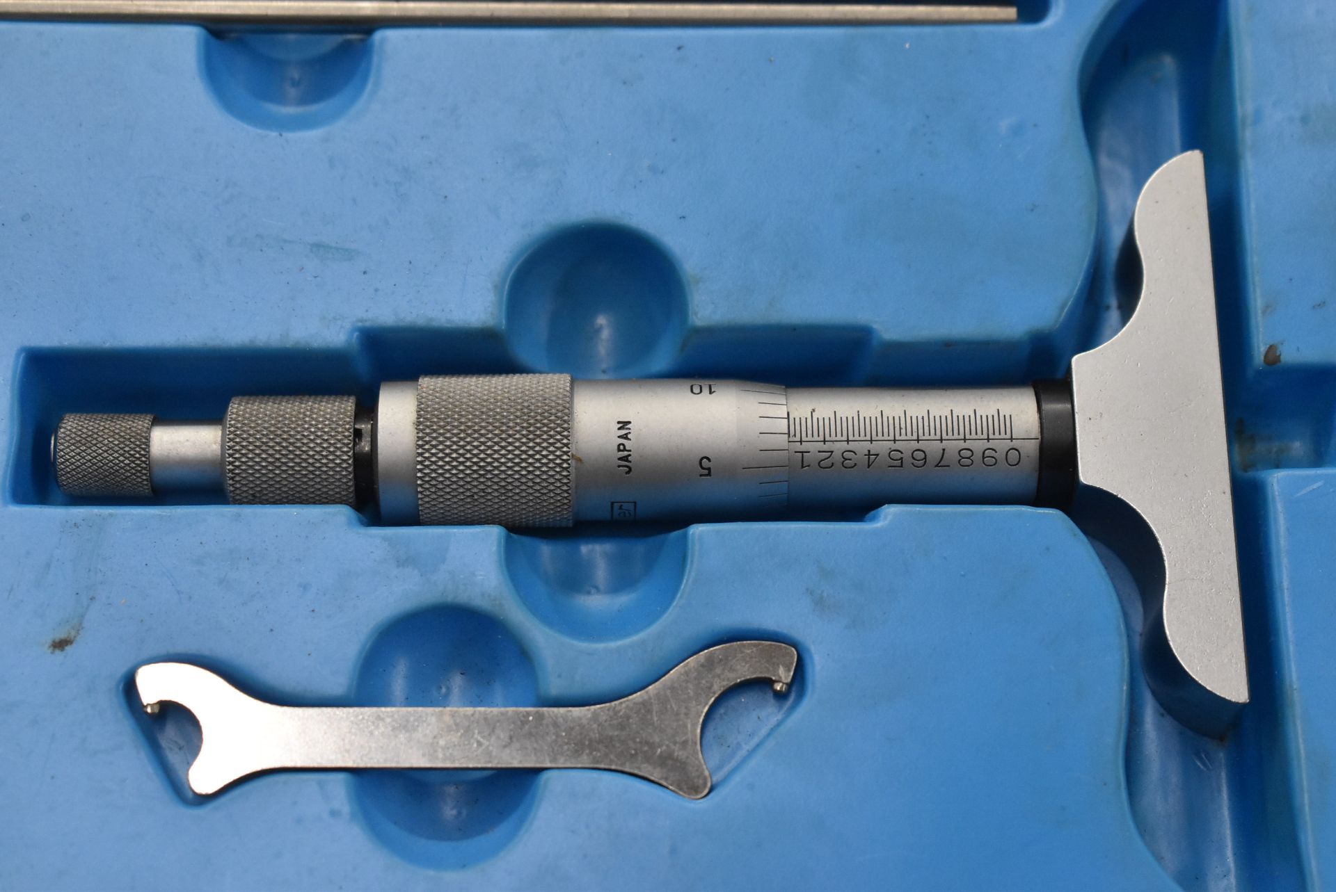 FOWLER 0"-3" DEPTH GAUGE - Image 2 of 2