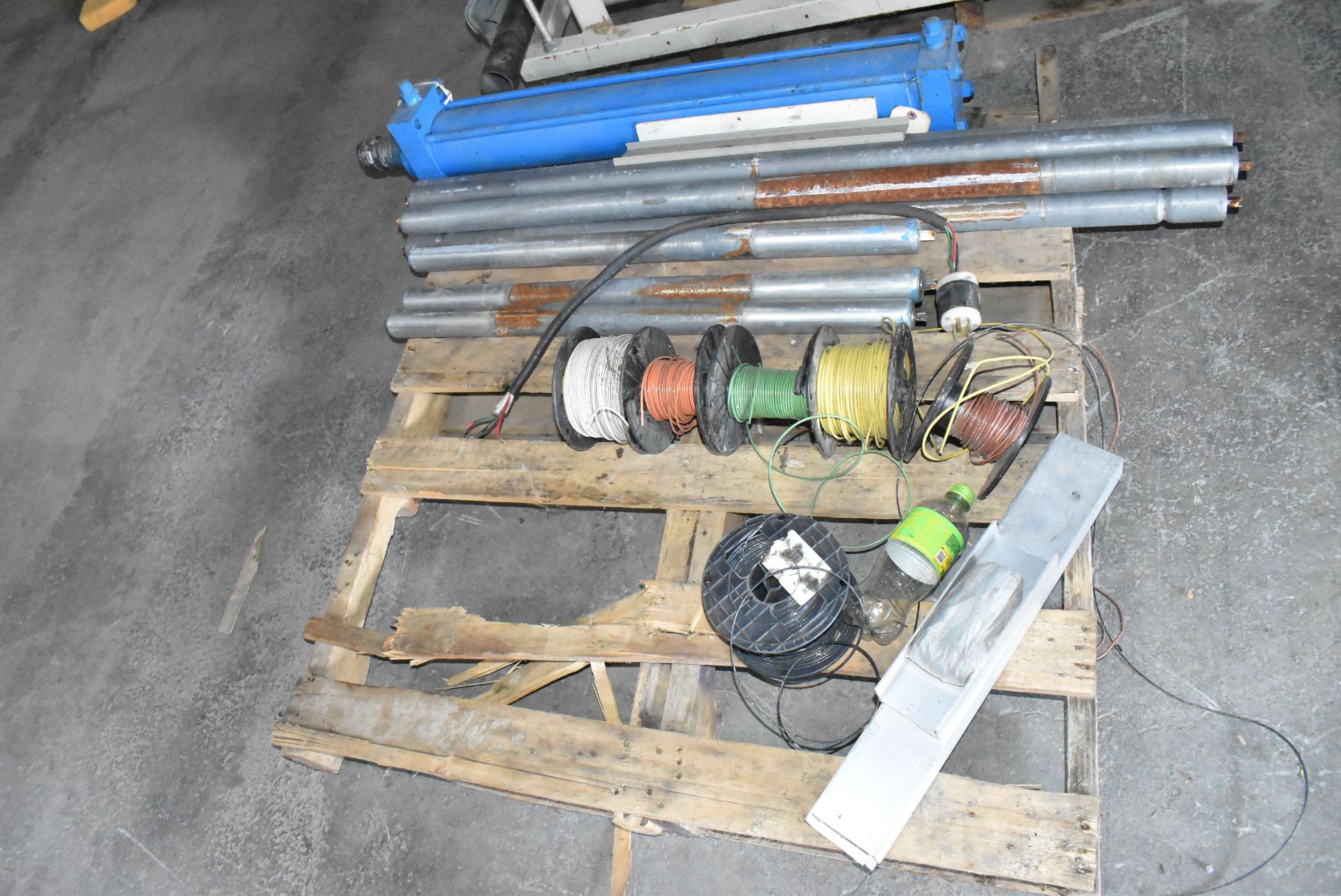 LOT/ (5) SKIDS WITH SPARE PARTS - Image 6 of 6