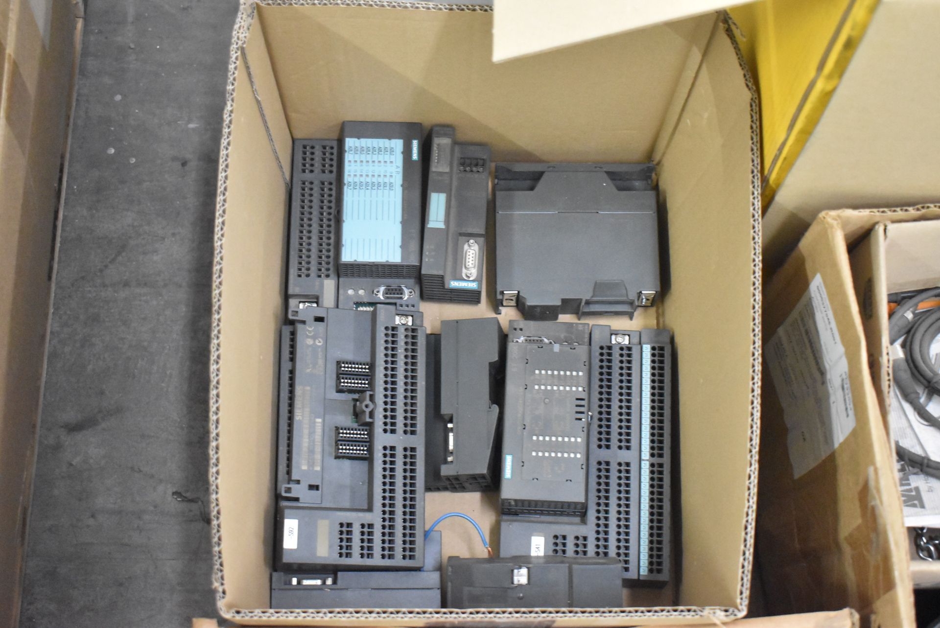 LOT/ SKID WITH CONTENTS - INCLUDING SPARE PARTS, AUTOMATION COMPONENTS, HARDWARE, ELECTRICAL - Image 3 of 9