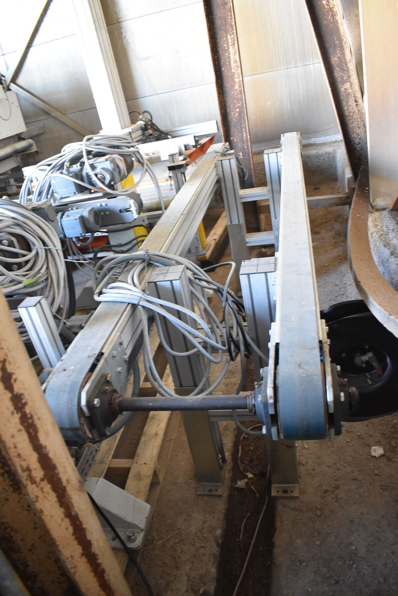 LOT/ BIELE AUTOMATED LINE COMPONENTS (CI) [RIGGING FEE FOR LOT #735 - $700 USD PLUS APPLICABLE - Image 8 of 18