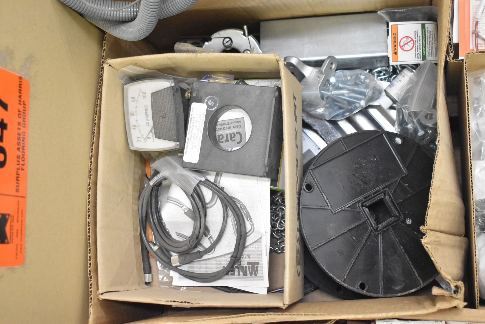 LOT/ SKID WITH CONTENTS - INCLUDING SPARE PARTS, AUTOMATION COMPONENTS, HARDWARE, ELECTRICAL - Image 4 of 9