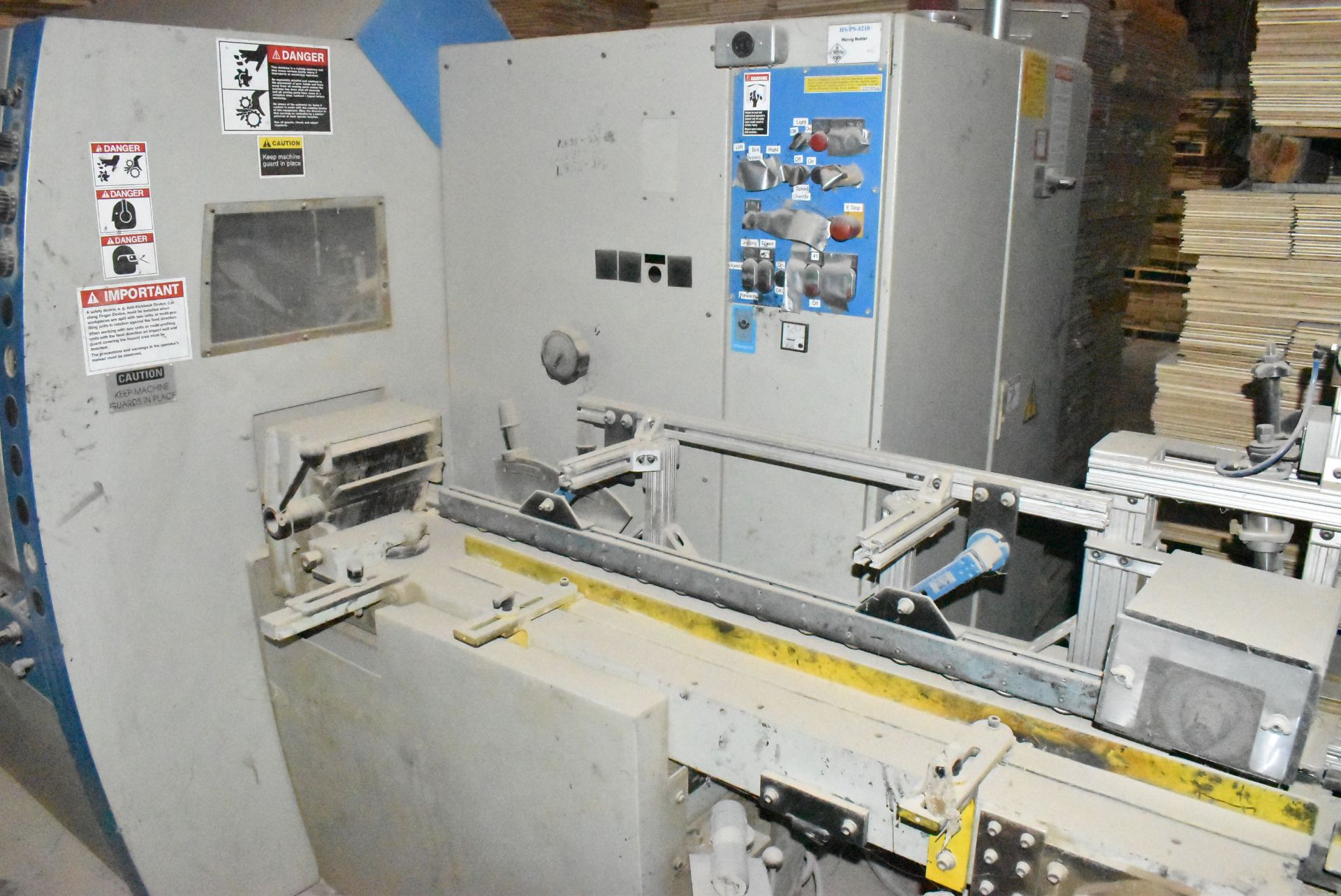 WEINIG U25E AUTOMATIC 3-SPINDLE FEED-THROUGH MOULDER WITH 10" CAPACITY, S/N: 95409 (CI) [RIGGING FEE - Image 2 of 7