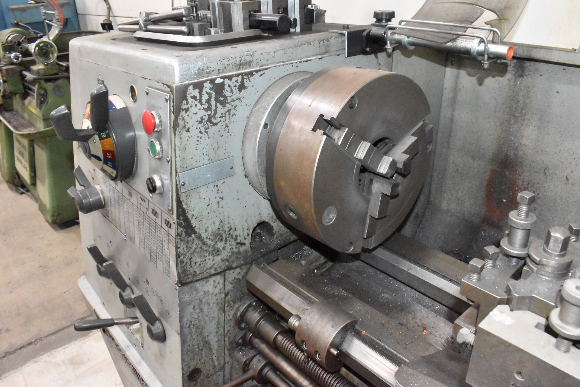 COLCHESTER MASCOT 1600 GAP BED ENGINE LATHE WITH 17" SWING, 40" BETWEEN CENTERS, SPEEDS TO 1,600 - Image 7 of 8