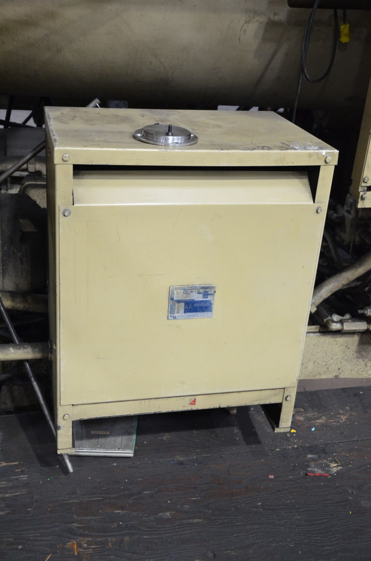 GS 75KVA/600-240V/3PH/60HZ TRANSFORMER (LOCATED AT 4350 INDUSTRIAL DR, WINDSOR, ON, N9C 3R8) (CI) [