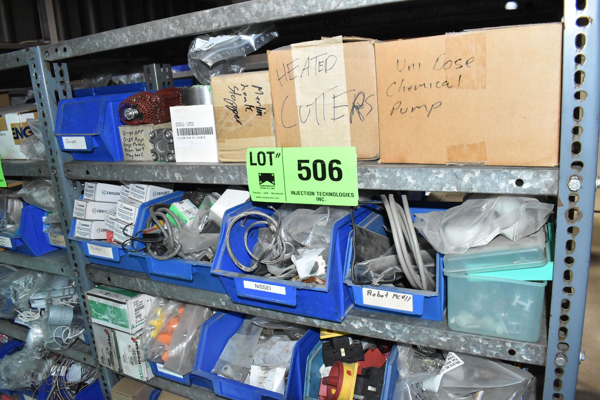 LOT/ CONTENTS OF SHELF CONSISTING OF ELECTRICAL SUPPLIES AND HARDWARE - Image 2 of 4