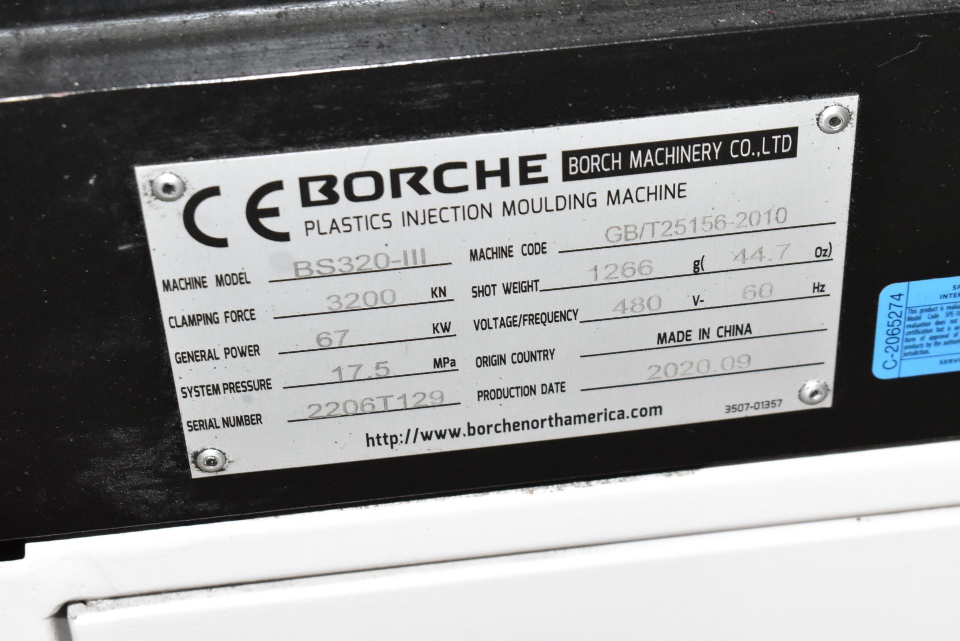 BORCHE (2020) BS320-3 320 TON CAPACITY HORIZONTAL PLASTIC INJECTION MOLDING MACHINE WITH BORCHE - Image 8 of 8