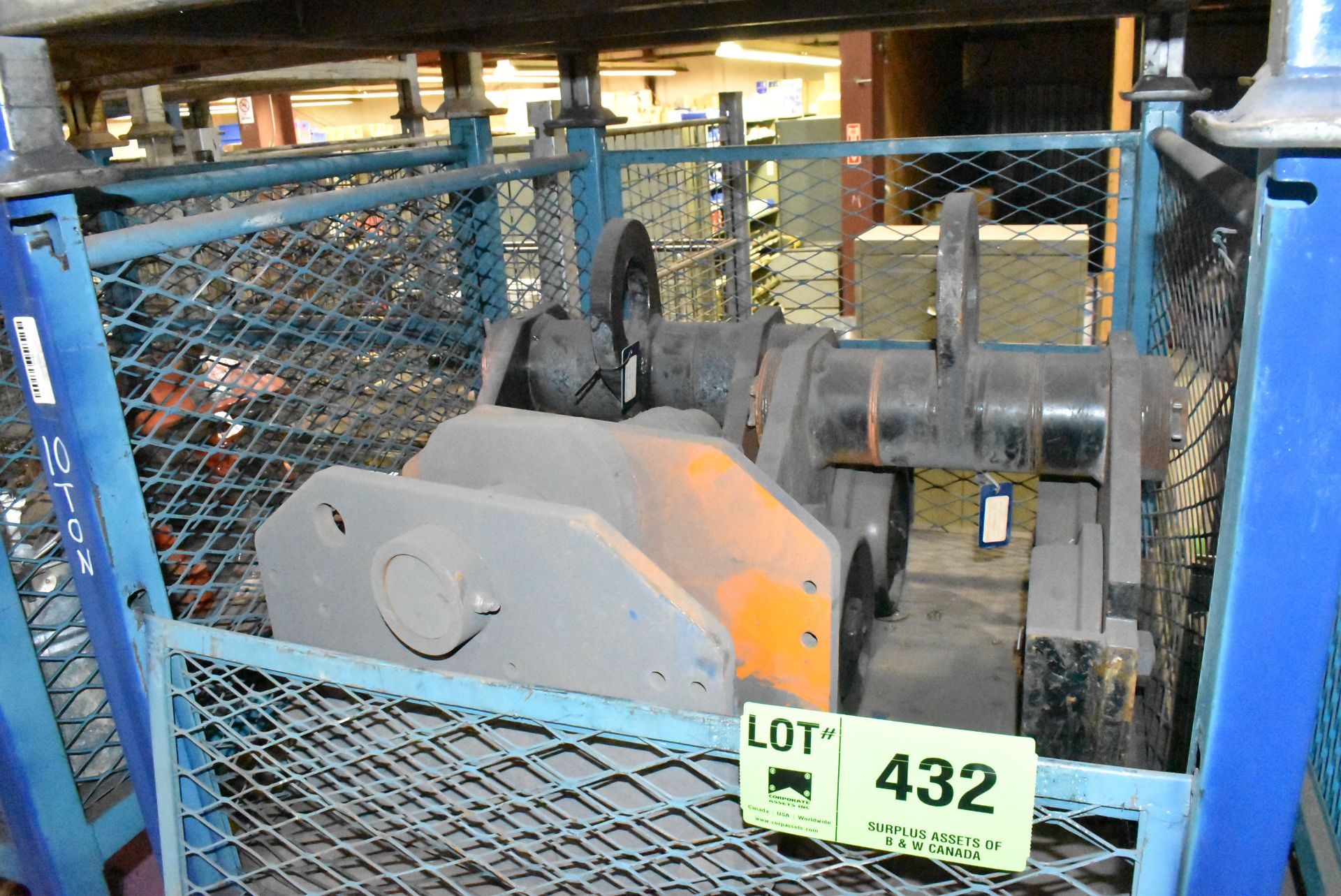 LOT/ CONTENTS OF BIN - 10 TON CAPACITY BEAM CLAMP HOIST TROLLEYS - Image 2 of 4