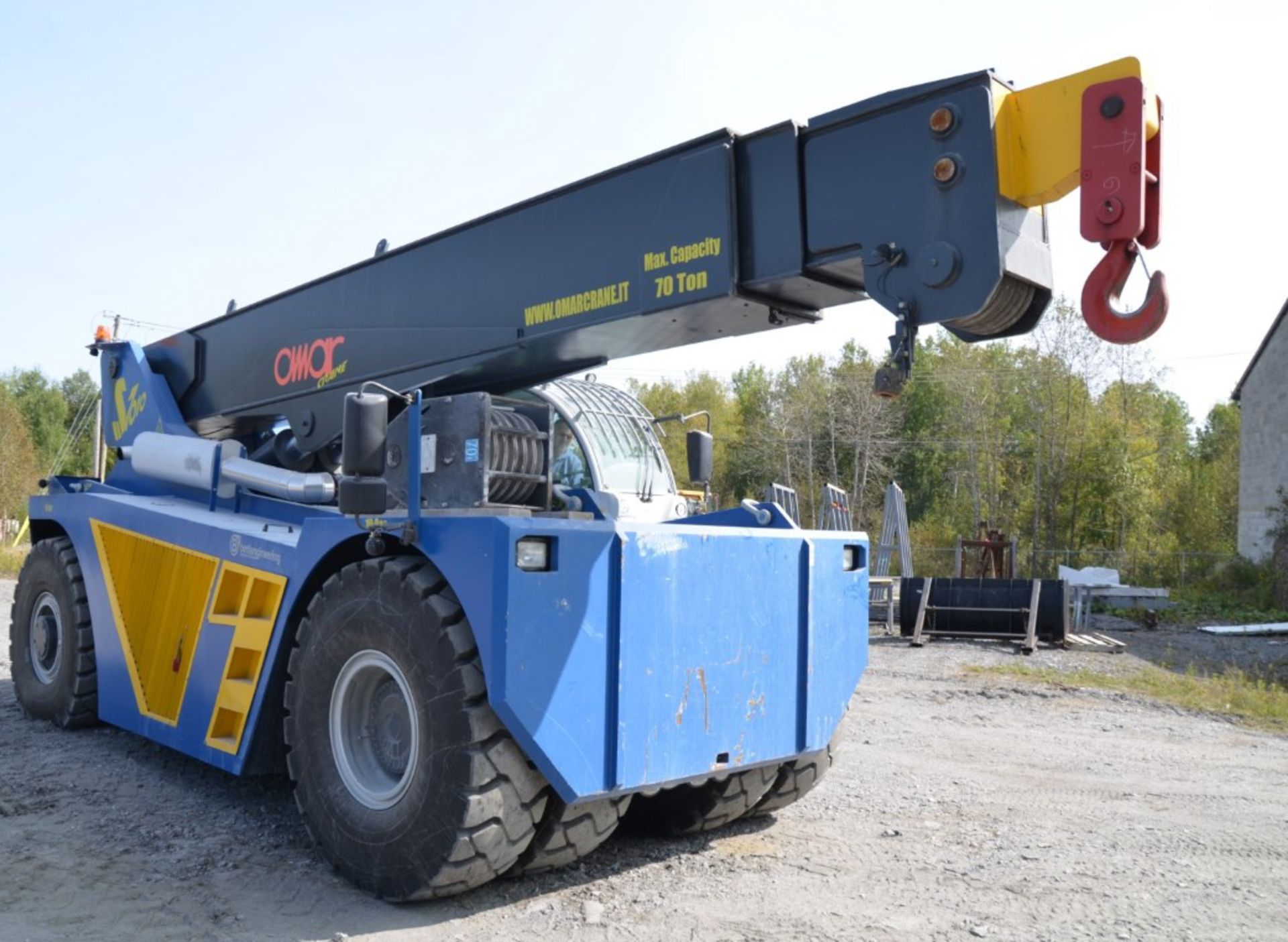 OMAR (2015) S7010 pick & carry mobile outdoor diesel crane with 70 TON ...