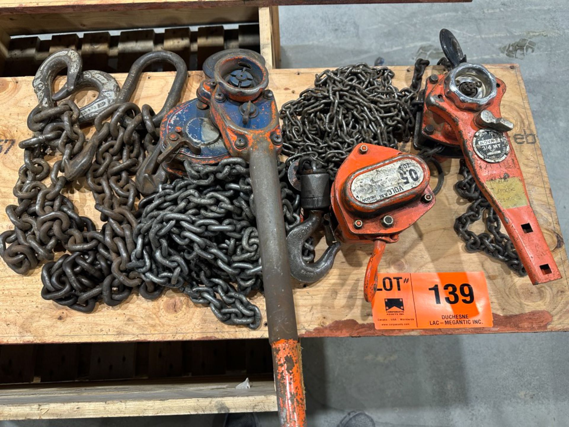 LOT/ skid and contents - rigging and lifting supplies