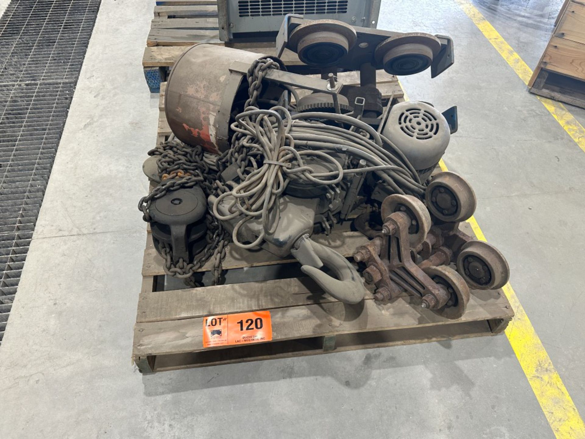 LOT/ skid and contents - chain hoist and trolley